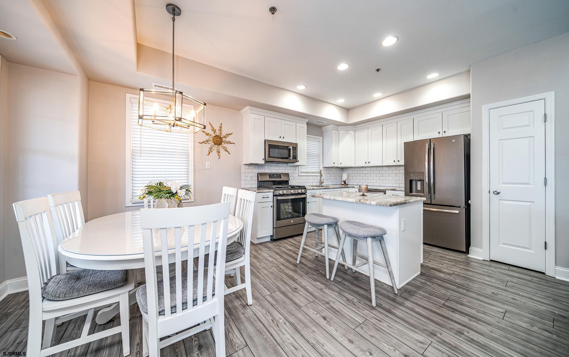 817 Pennlyn Pl - Picture 9