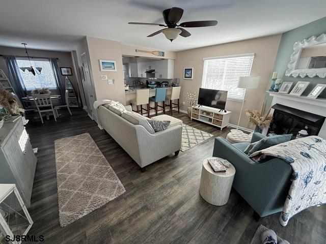 150 W Cedar Avenue - Picture 