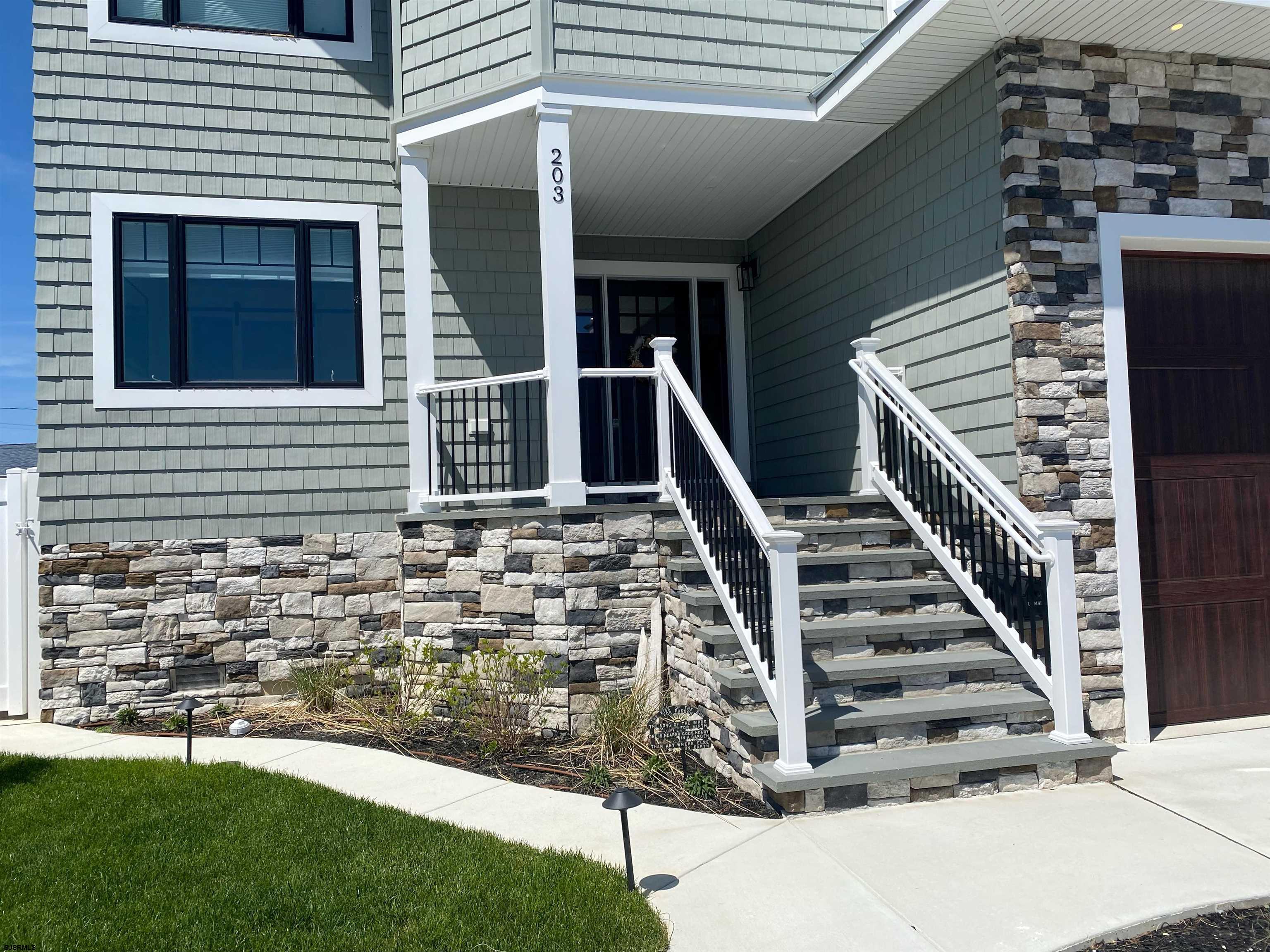 203 E Evans Blvd Blvd - Brigantine