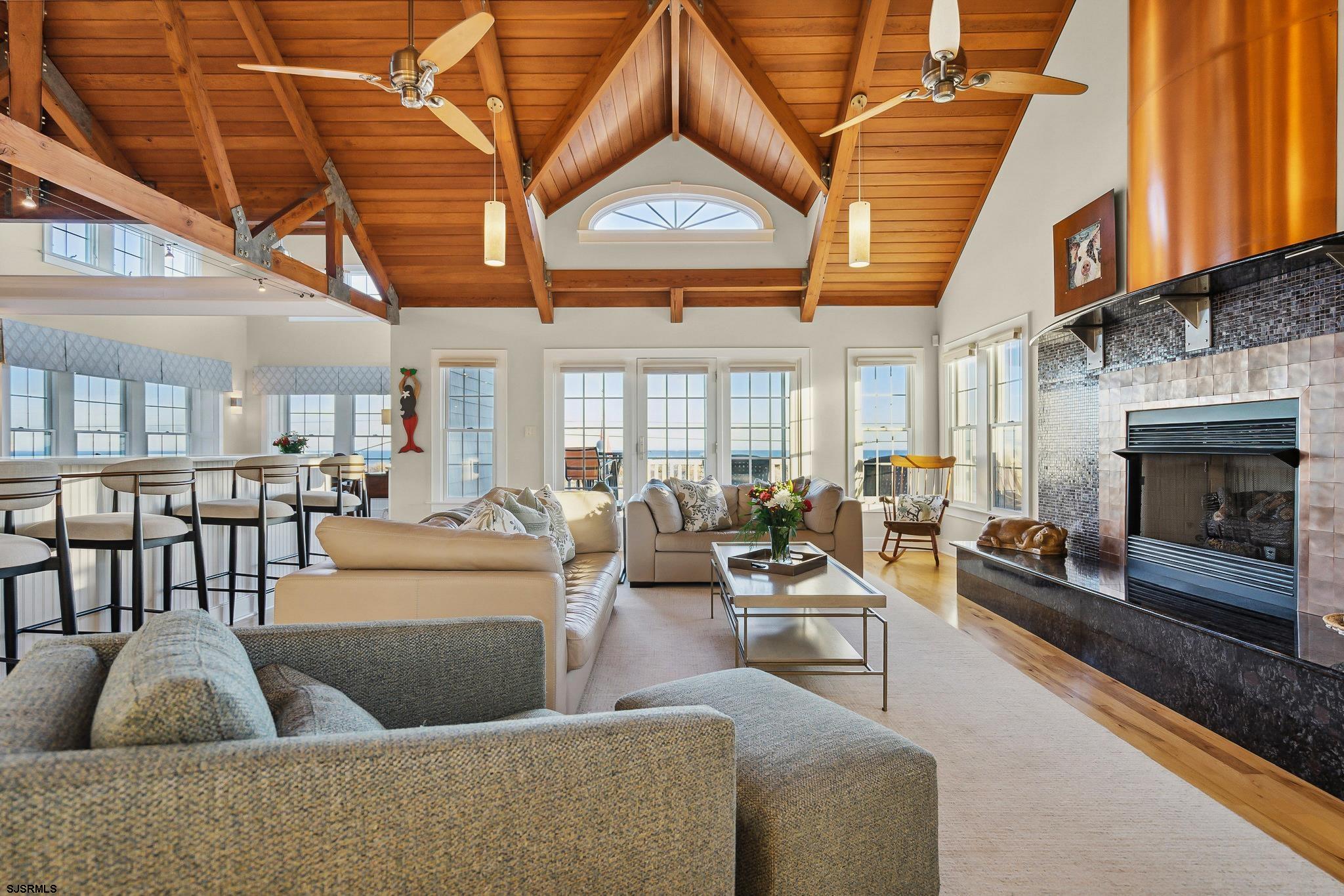 244 E Atlantic Blvd - Picture 3