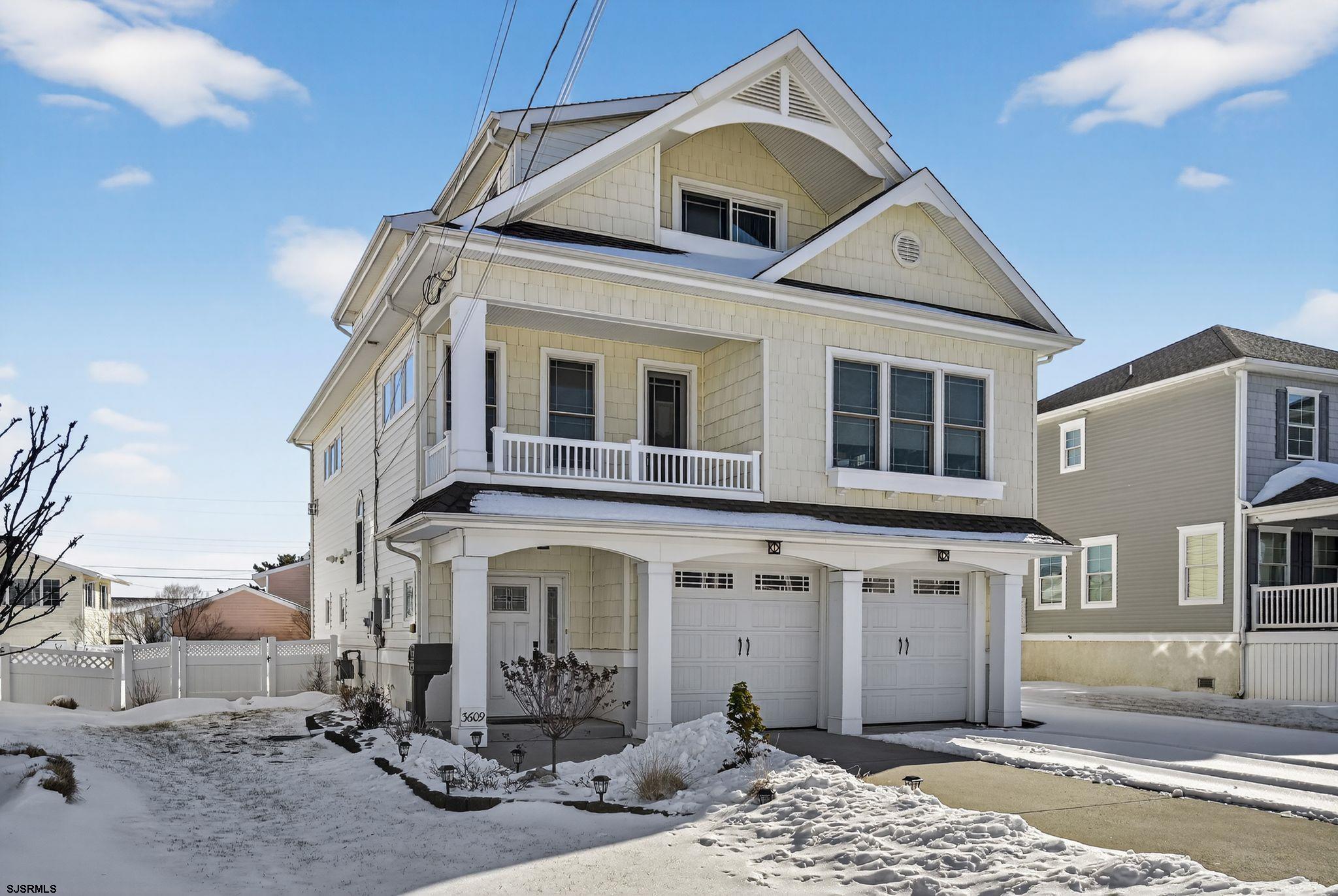 3609 Pembroke Ln - Picture 2