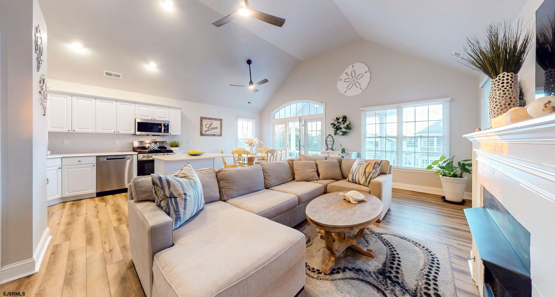 31 Ocean Avenue - Picture 