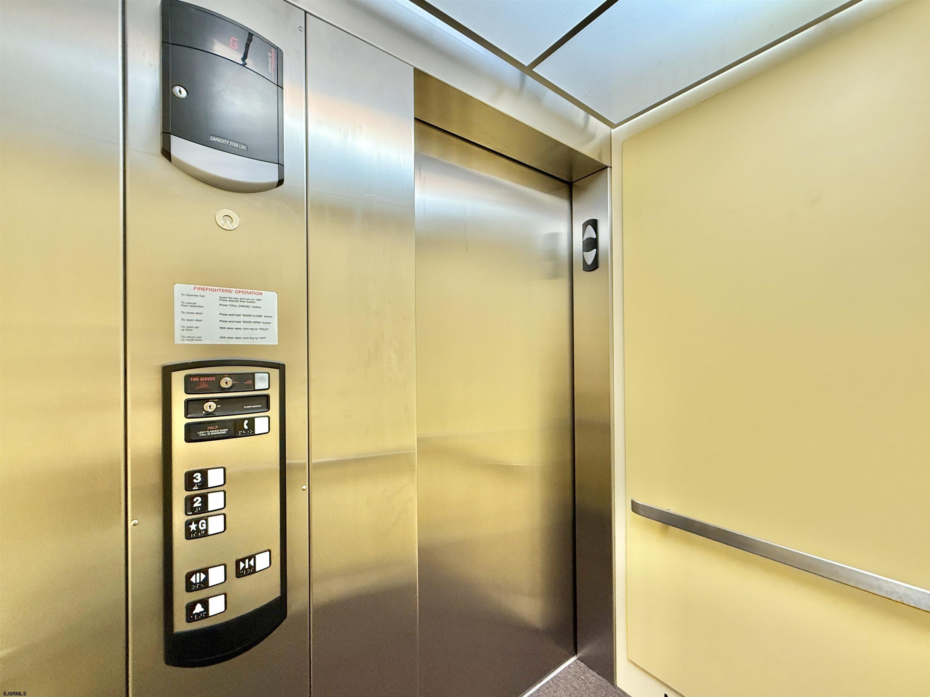 110 E Maryland Avenue