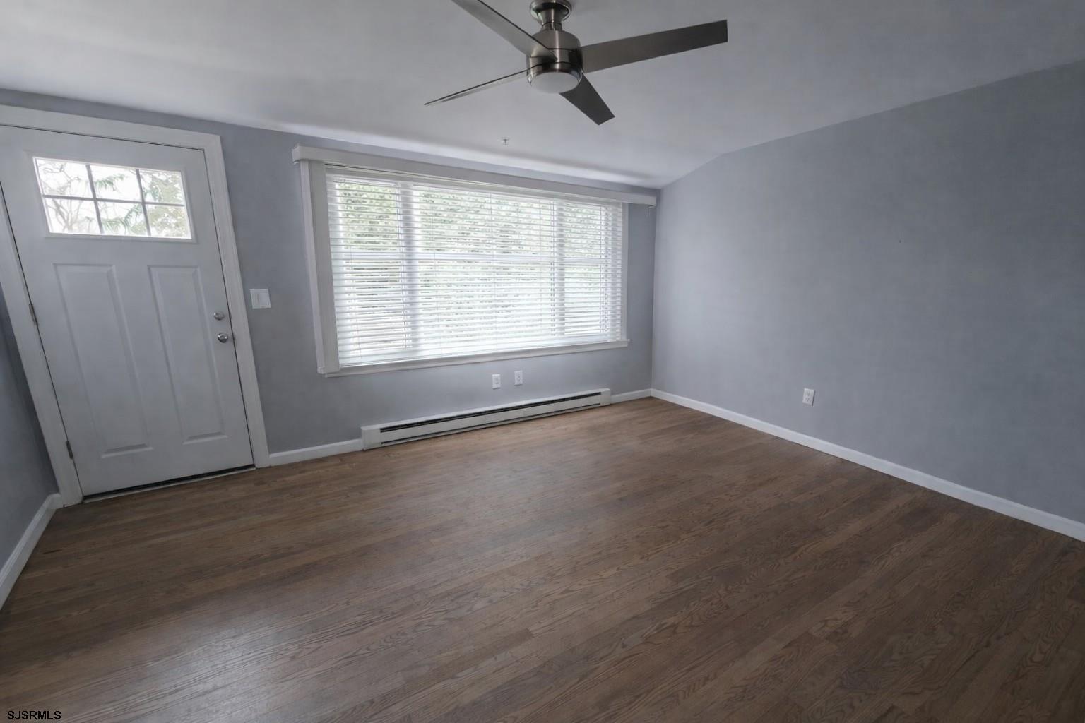 4108 W Adams Cir - Picture 4