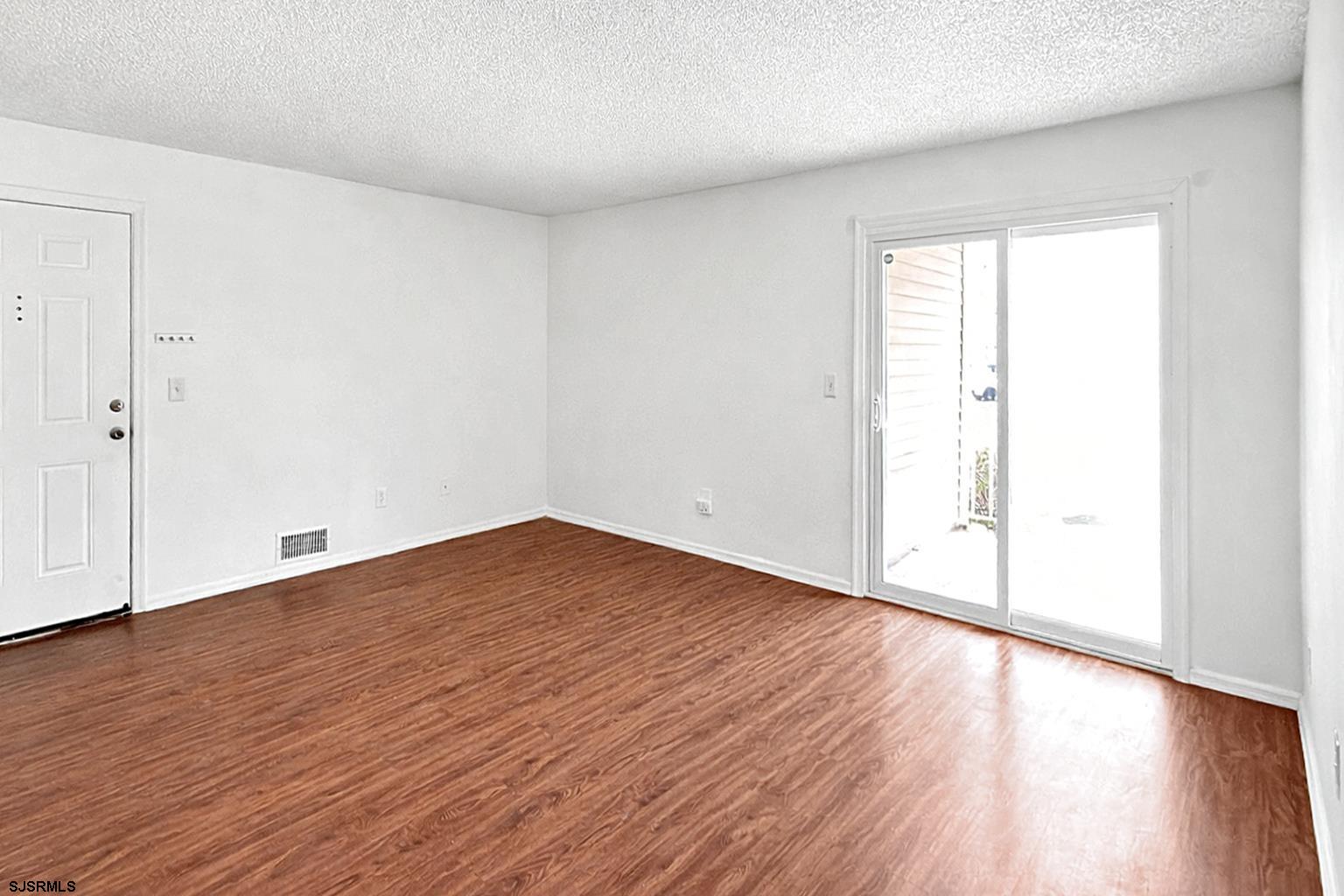 31 Arapaho - Picture 2