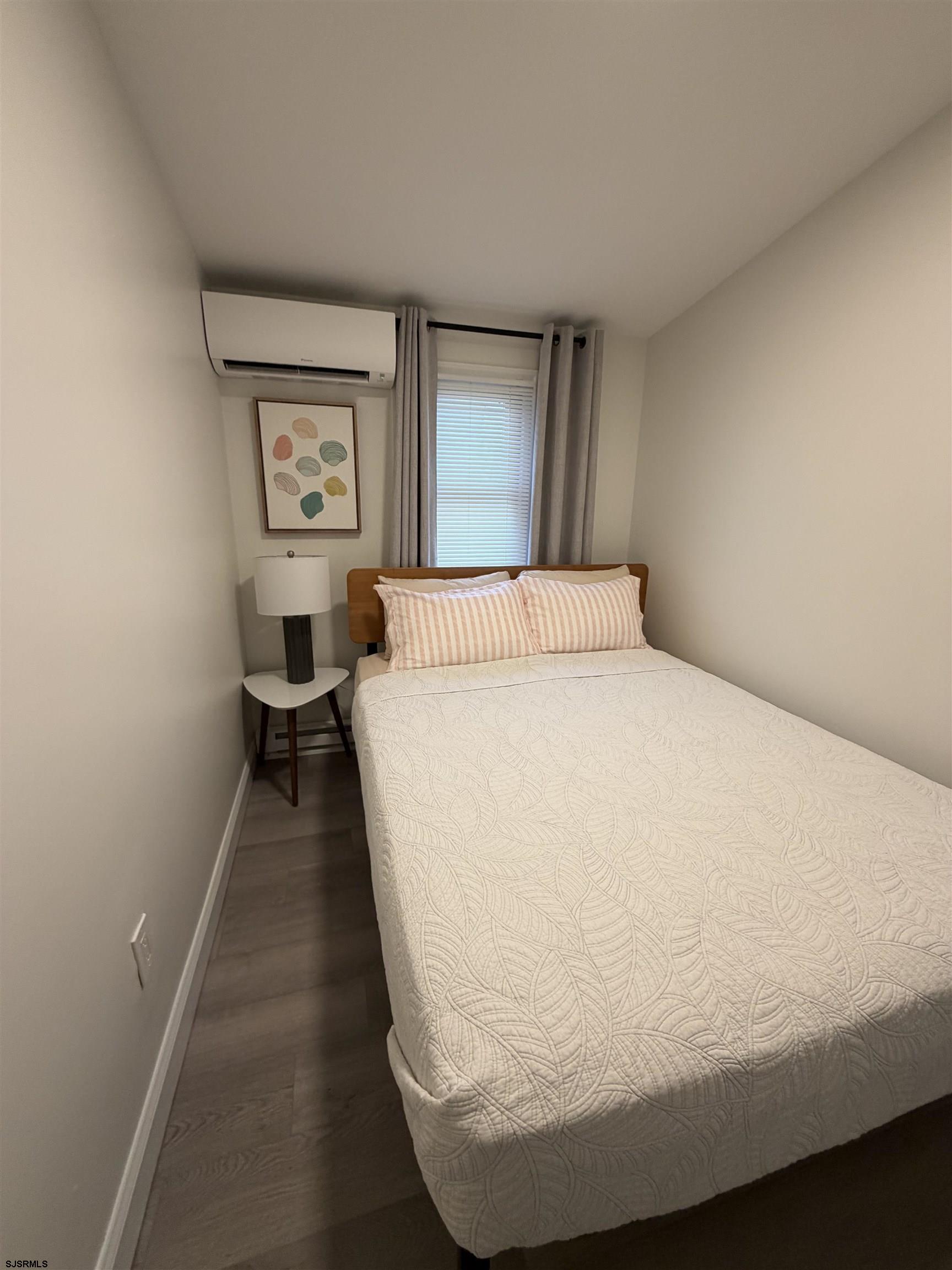 110 W Buttercup Road