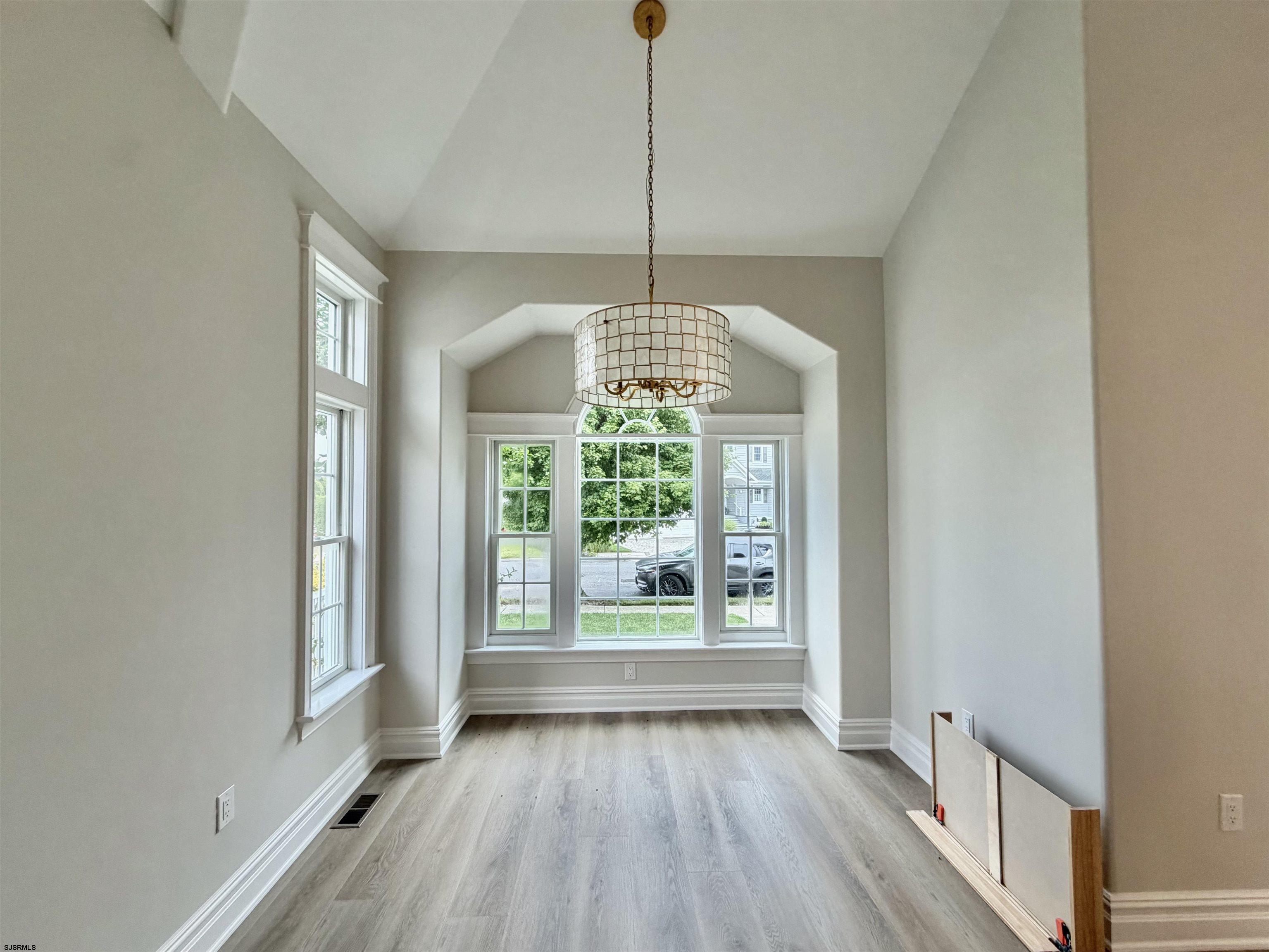 12 Walnut Road - Picture 8
