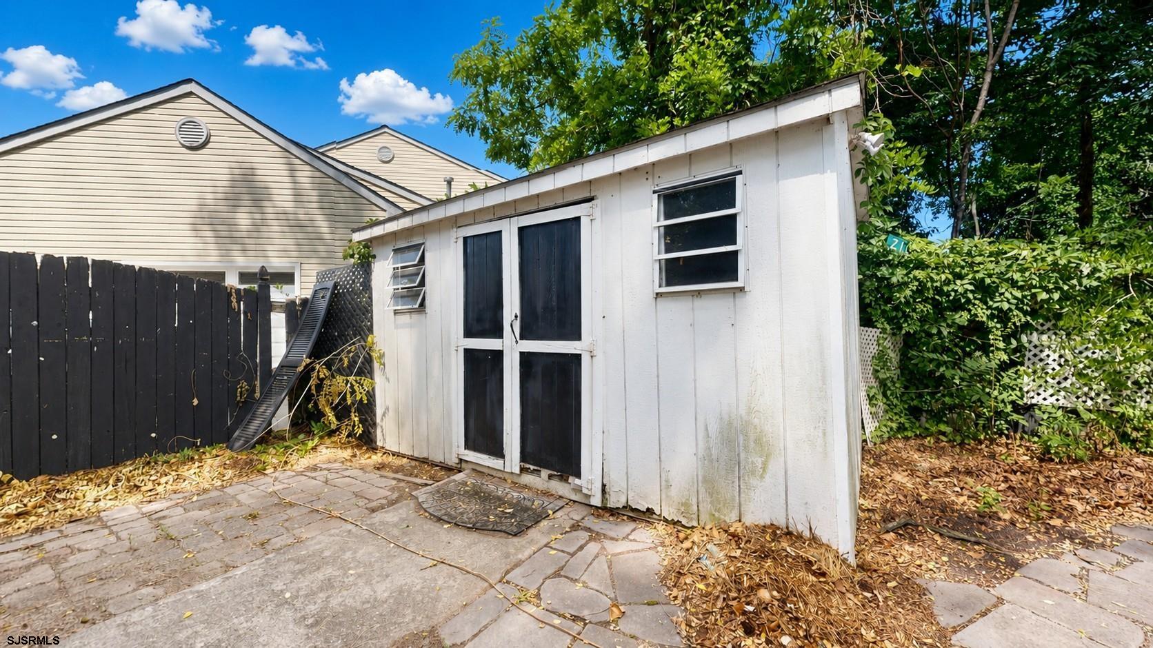 1205 Zion Road