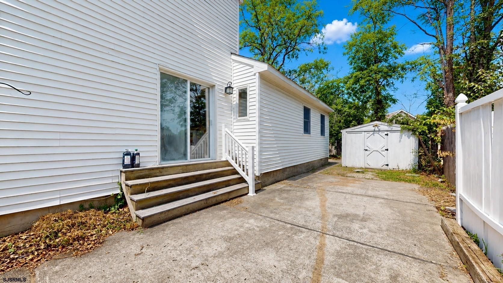 1205 Zion Road