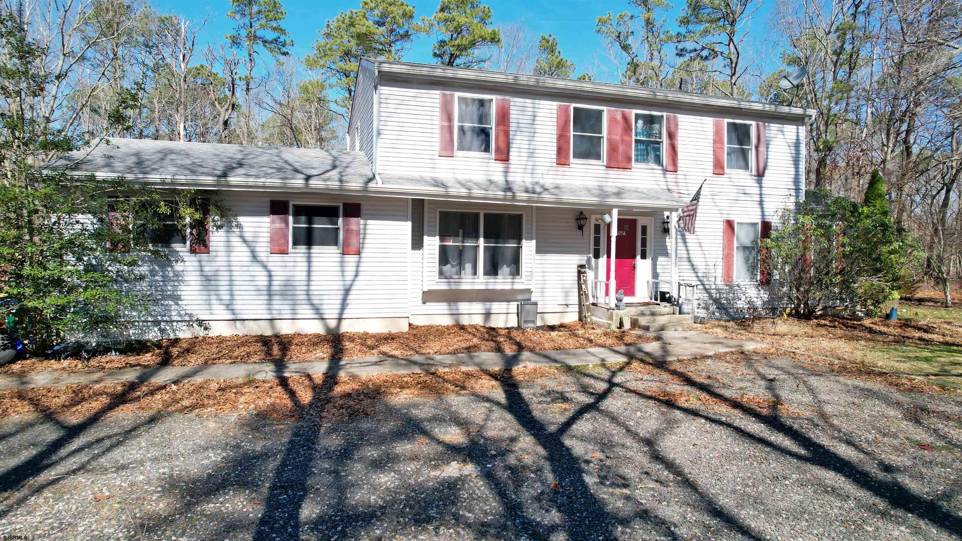 609A Fourth Avenue - Picture 1