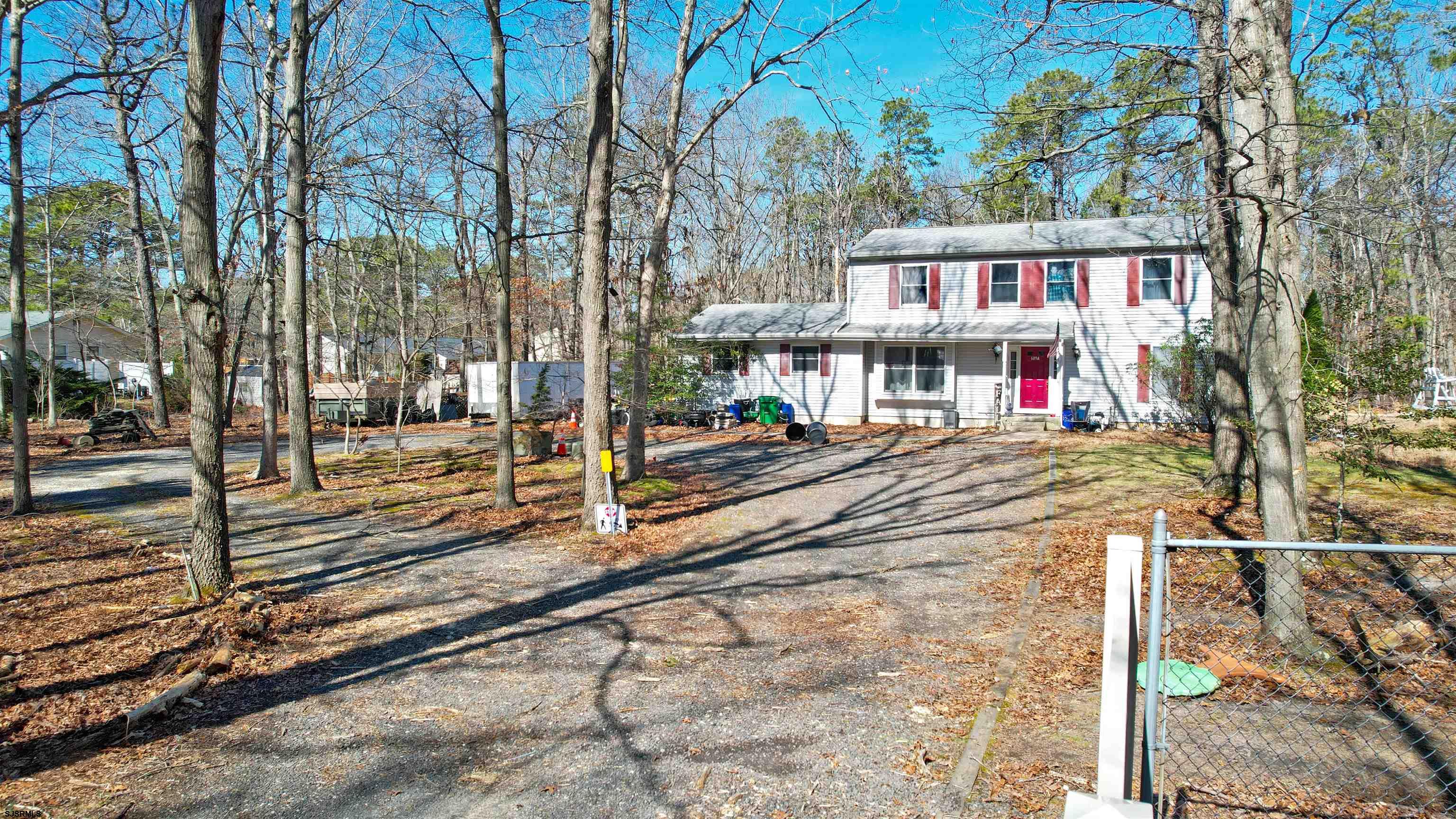 609A Fourth Avenue - Picture 3