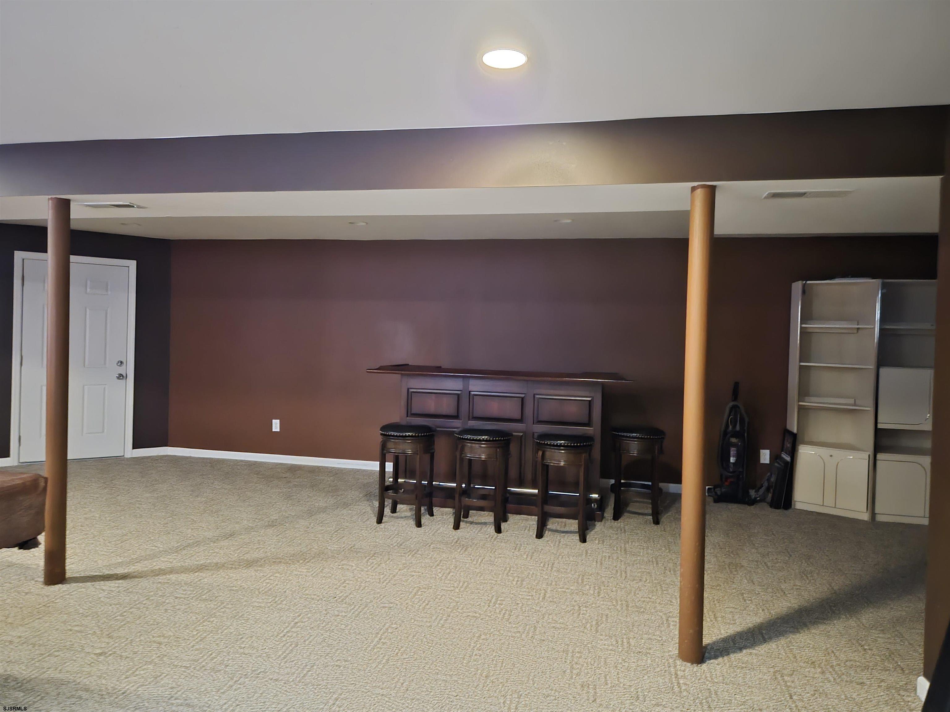 751 Lakehurst Avenue