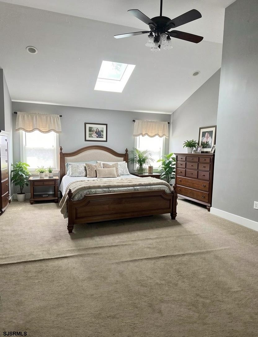 751 Lakehurst Avenue - Picture 2