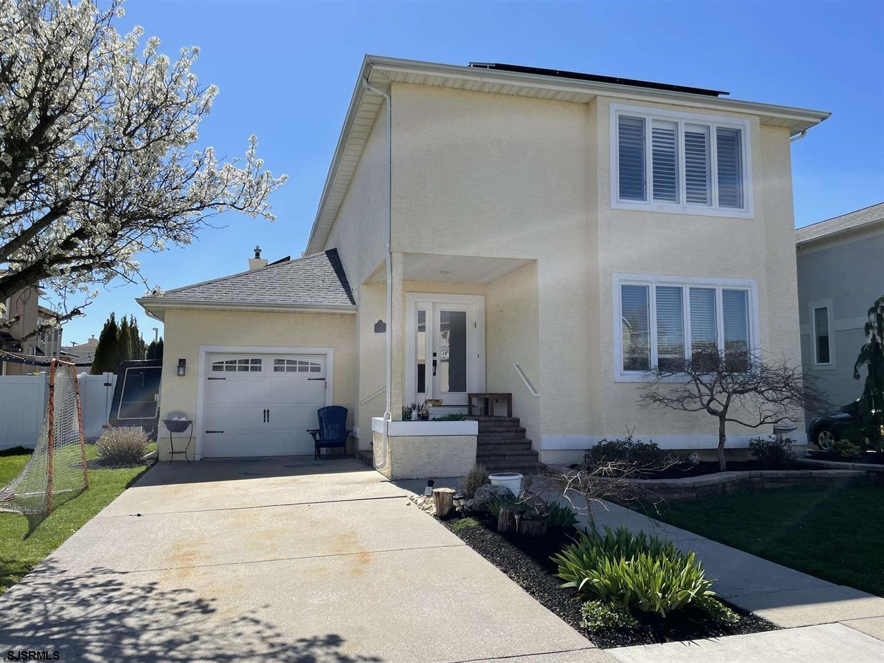 12 Seaside Ct - Margate