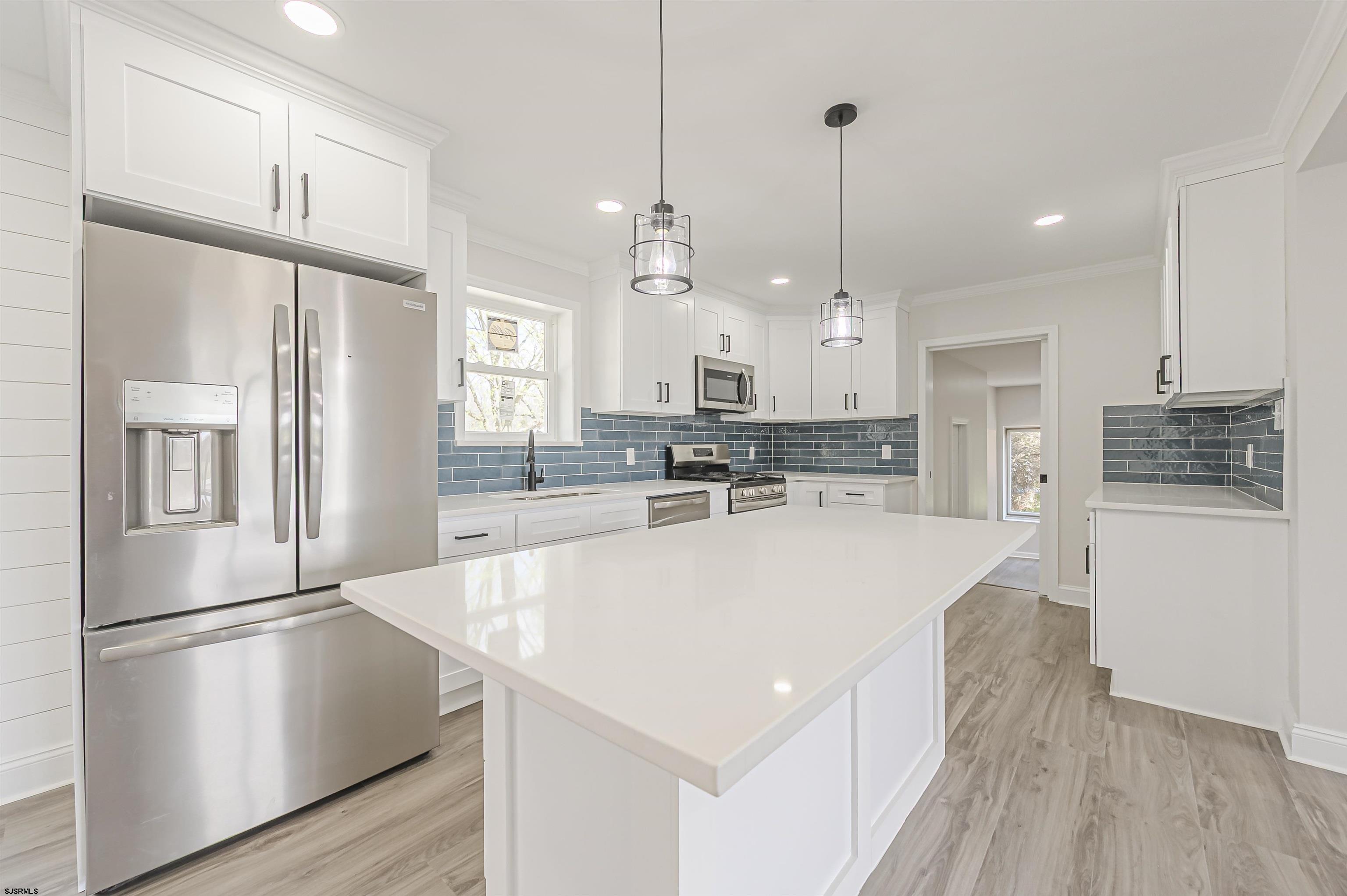 1318 Swedesboro Road - Picture 4