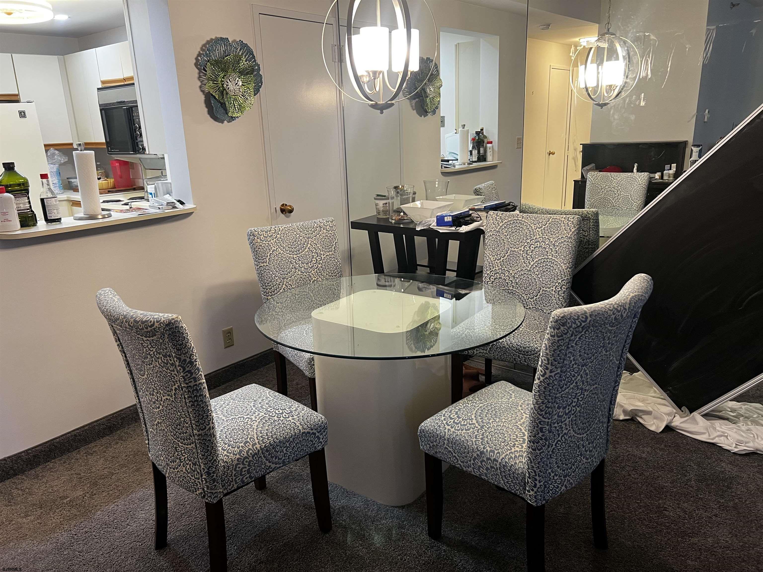 3101 Boardwalk - Picture 3