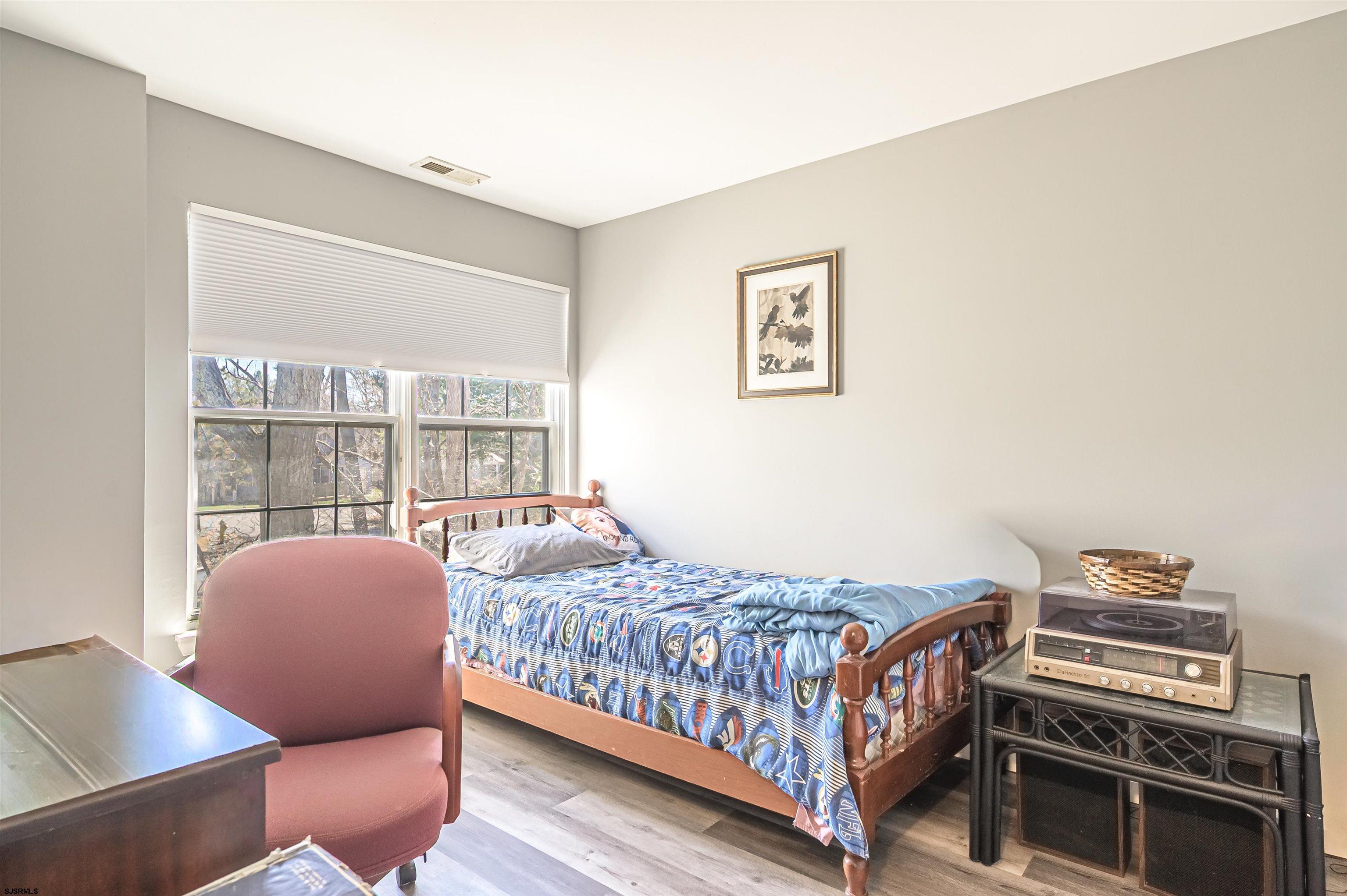 40 Pheasant Meadow Dr