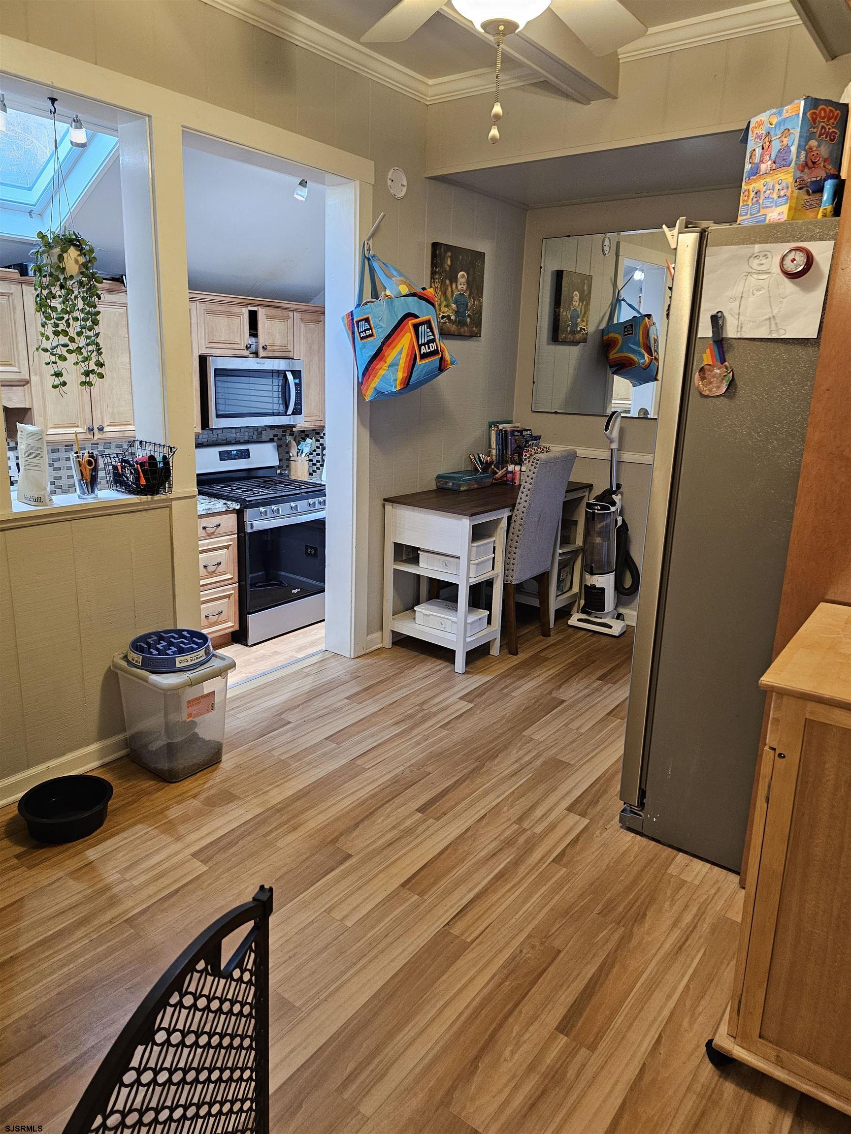 216 Marlin Road - Picture 3