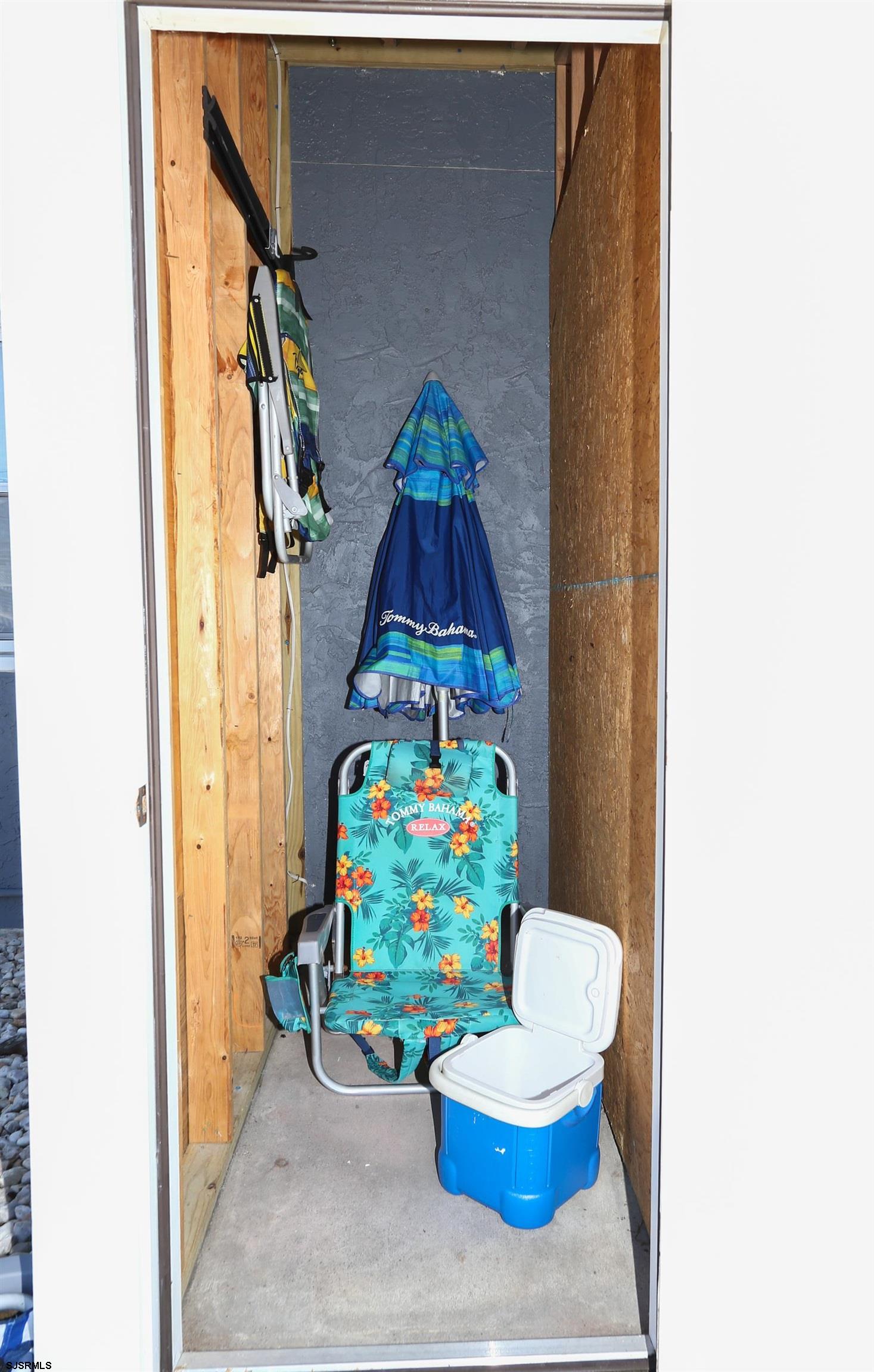 401 37th St S Street