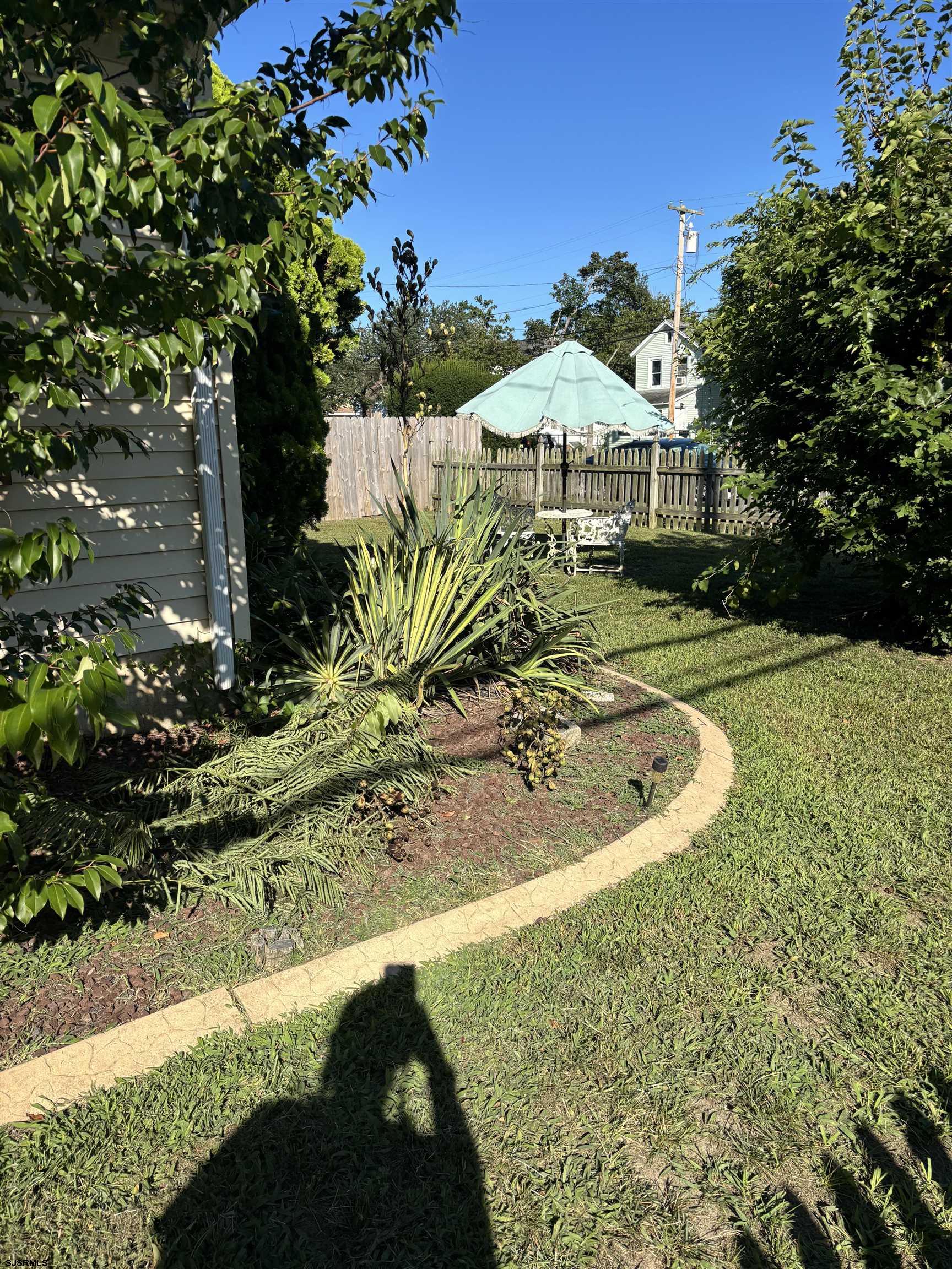 100 Tremont Avenue - Picture 4