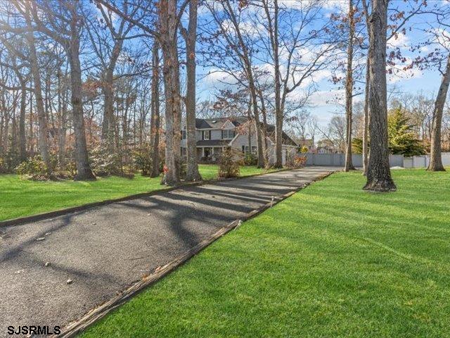 29 Buckingham Dr
