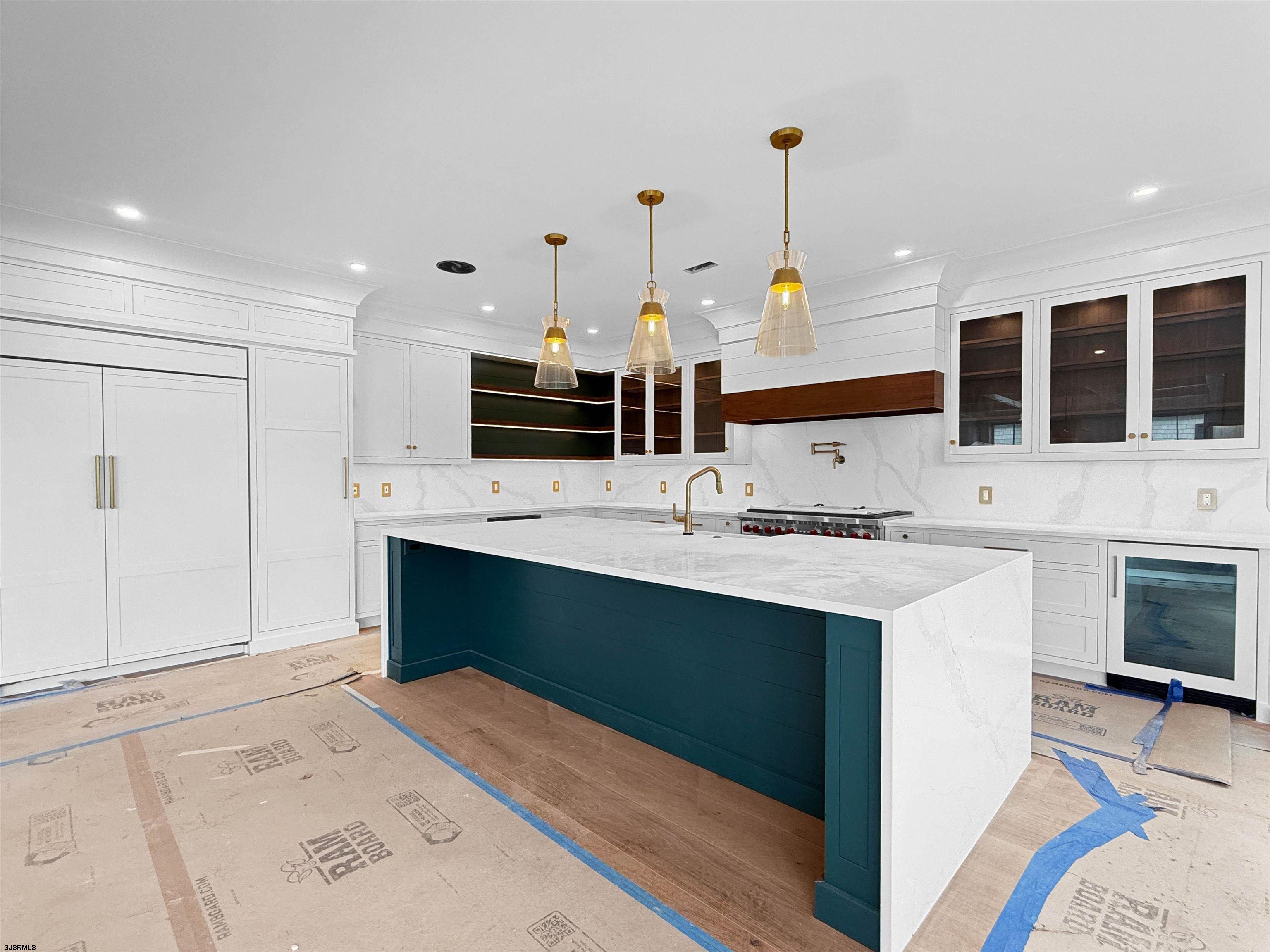 905 Seacrest Road - Picture 2