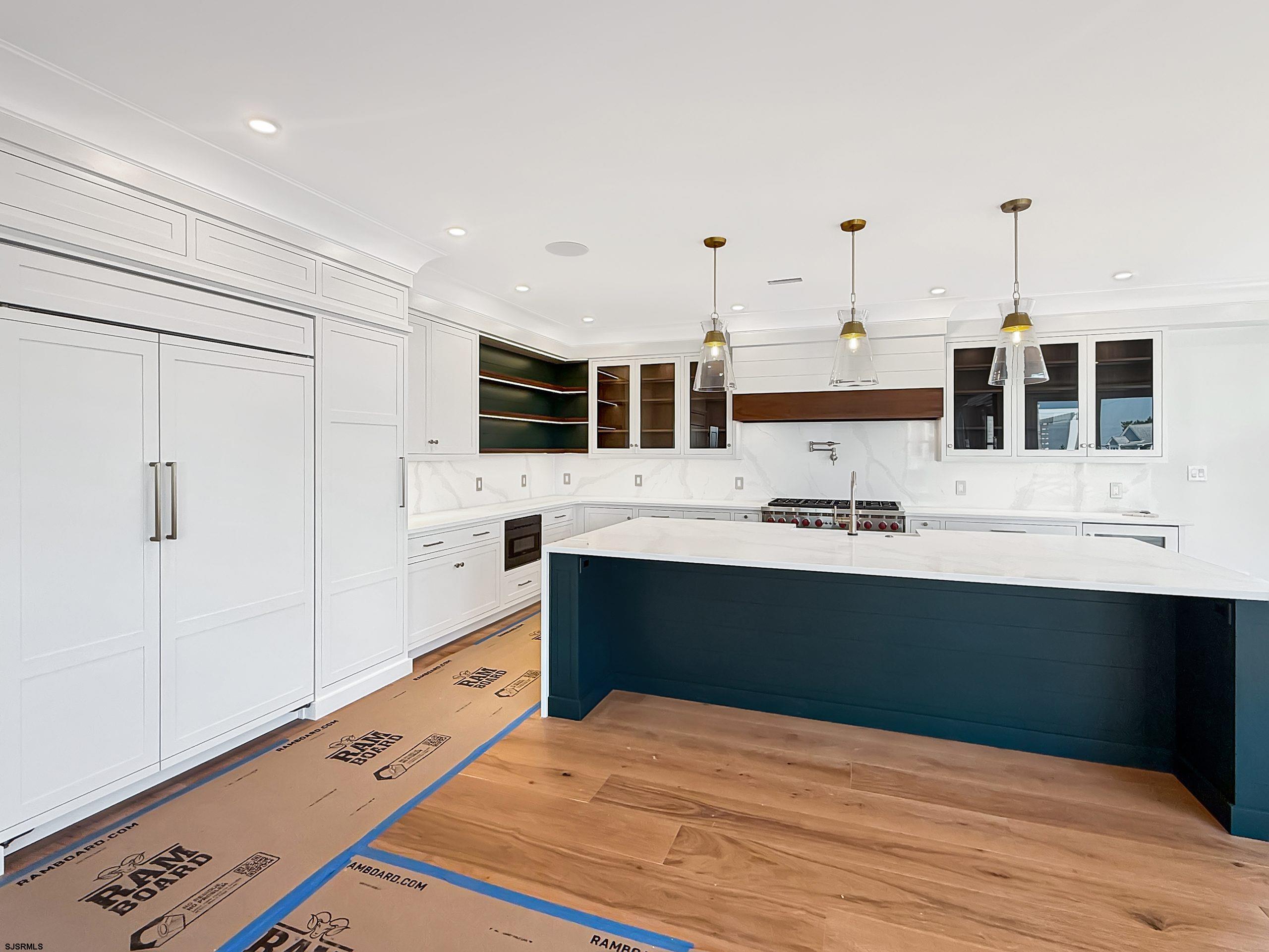 905 Seacrest Road - Picture 3