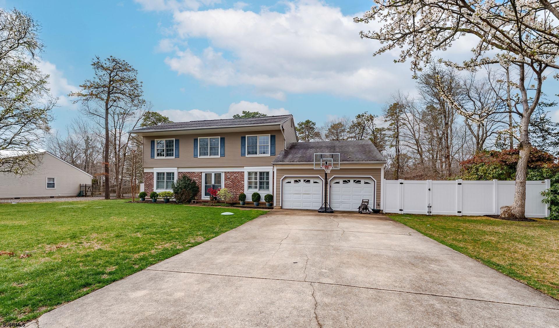 14 Rivendell Road - Picture 1