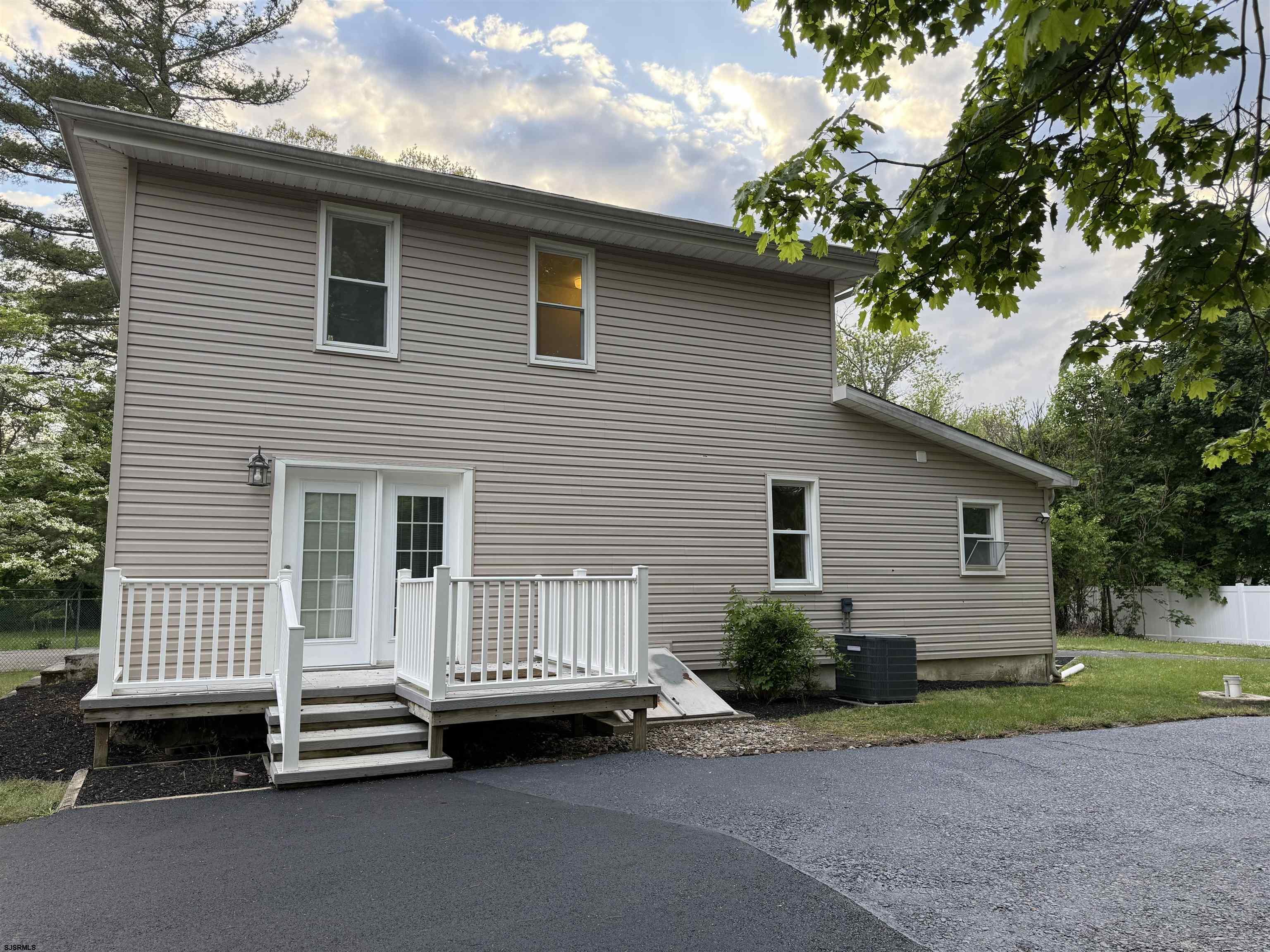 314 E Arbor Avenue - Landisville