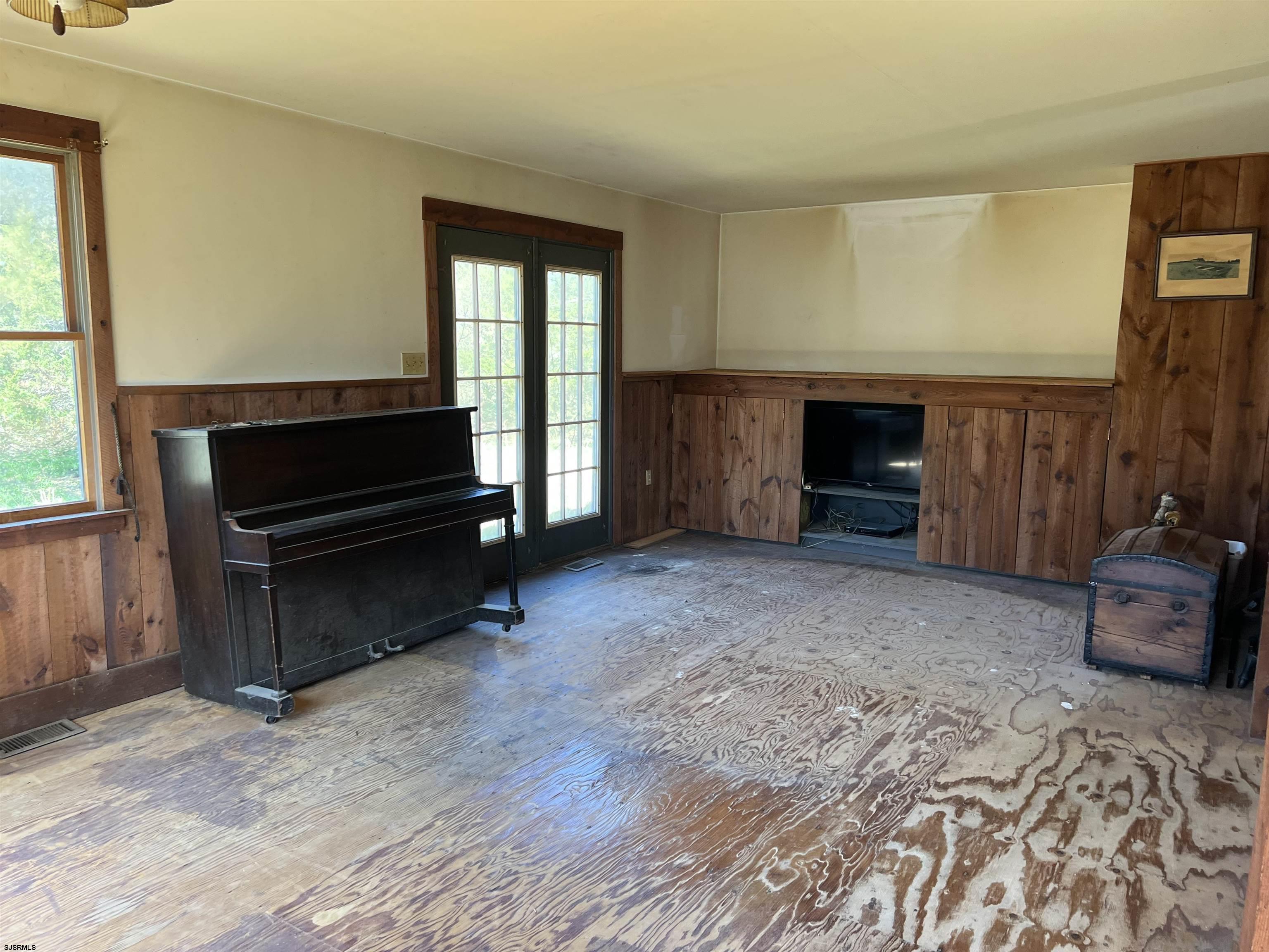 700 W Duerer Street - Picture 3