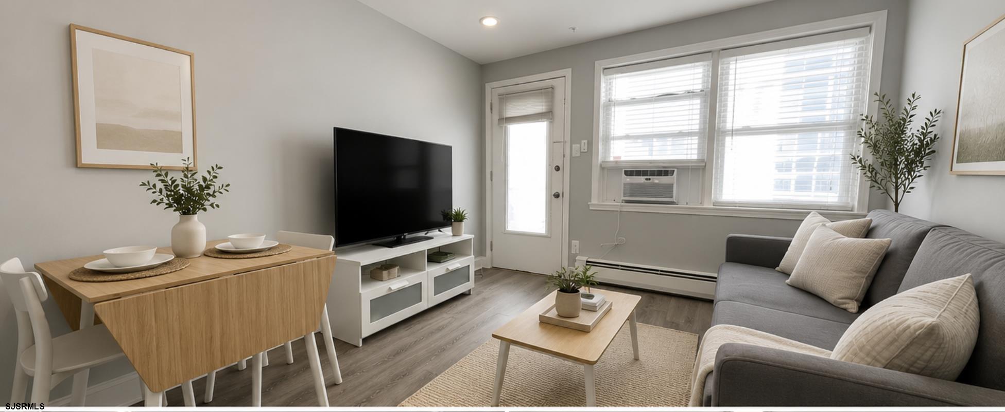 132 S Providence - Picture 2