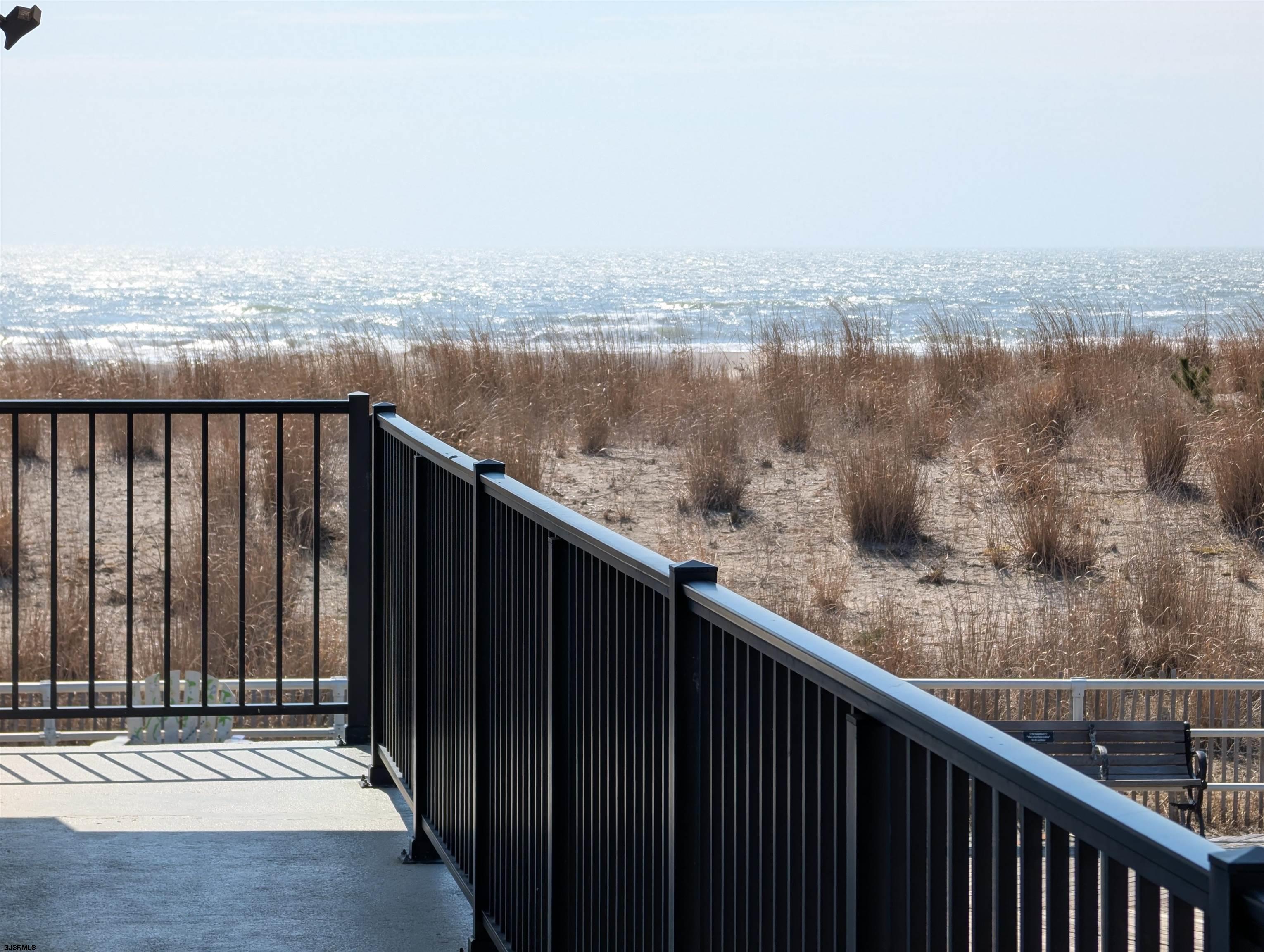 3501 Boardwalk - Picture 4