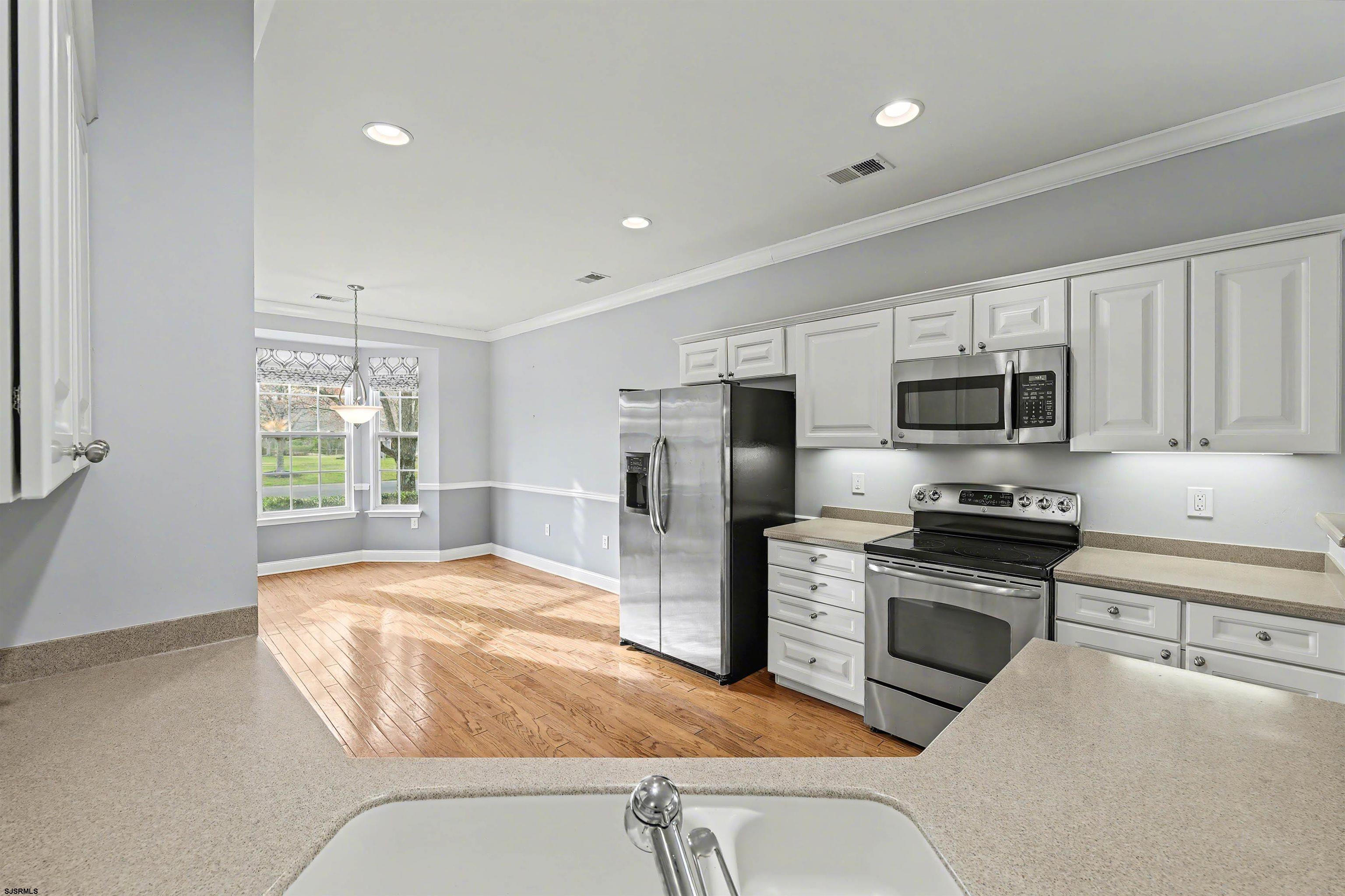 30 Wordsworth Street