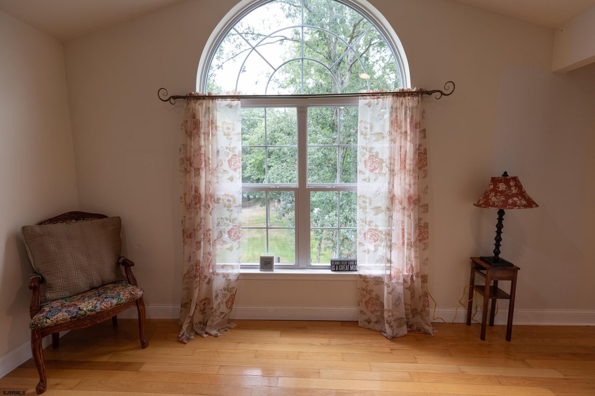 336 Old New York Rd Road