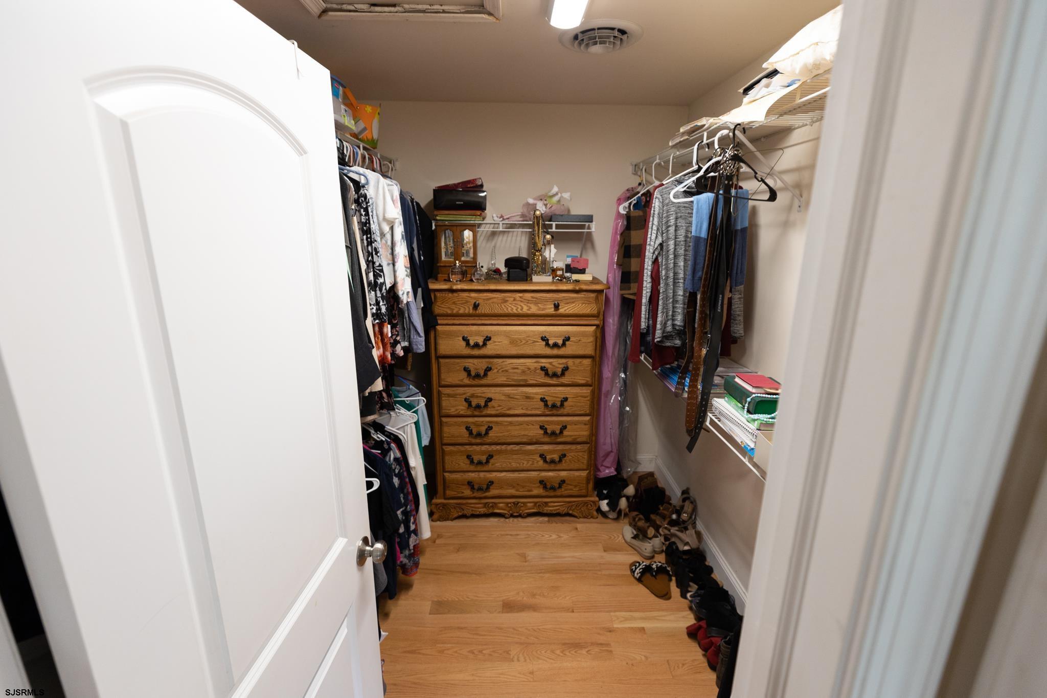 336 Old New York Rd Road