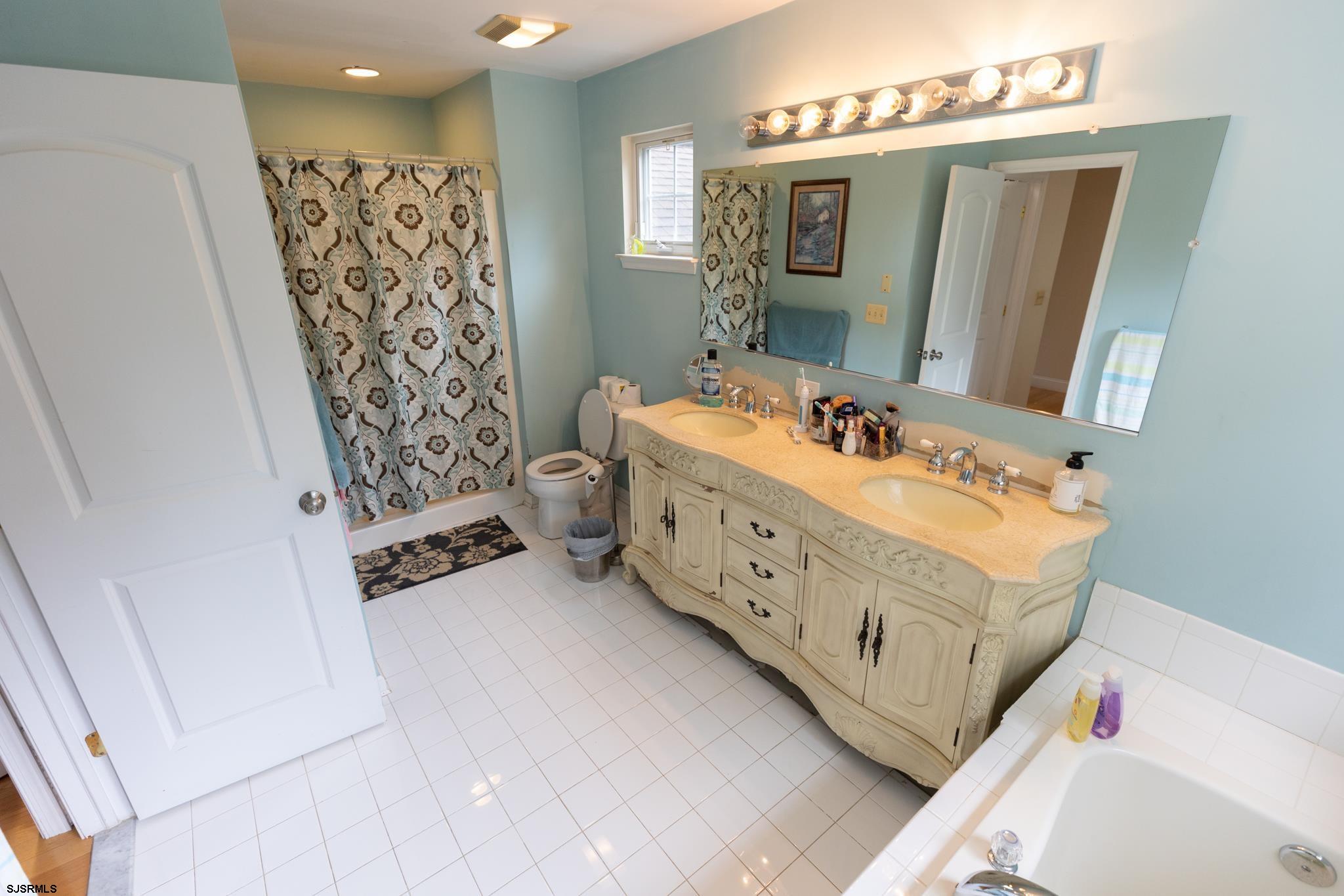 336 Old New York Rd Road