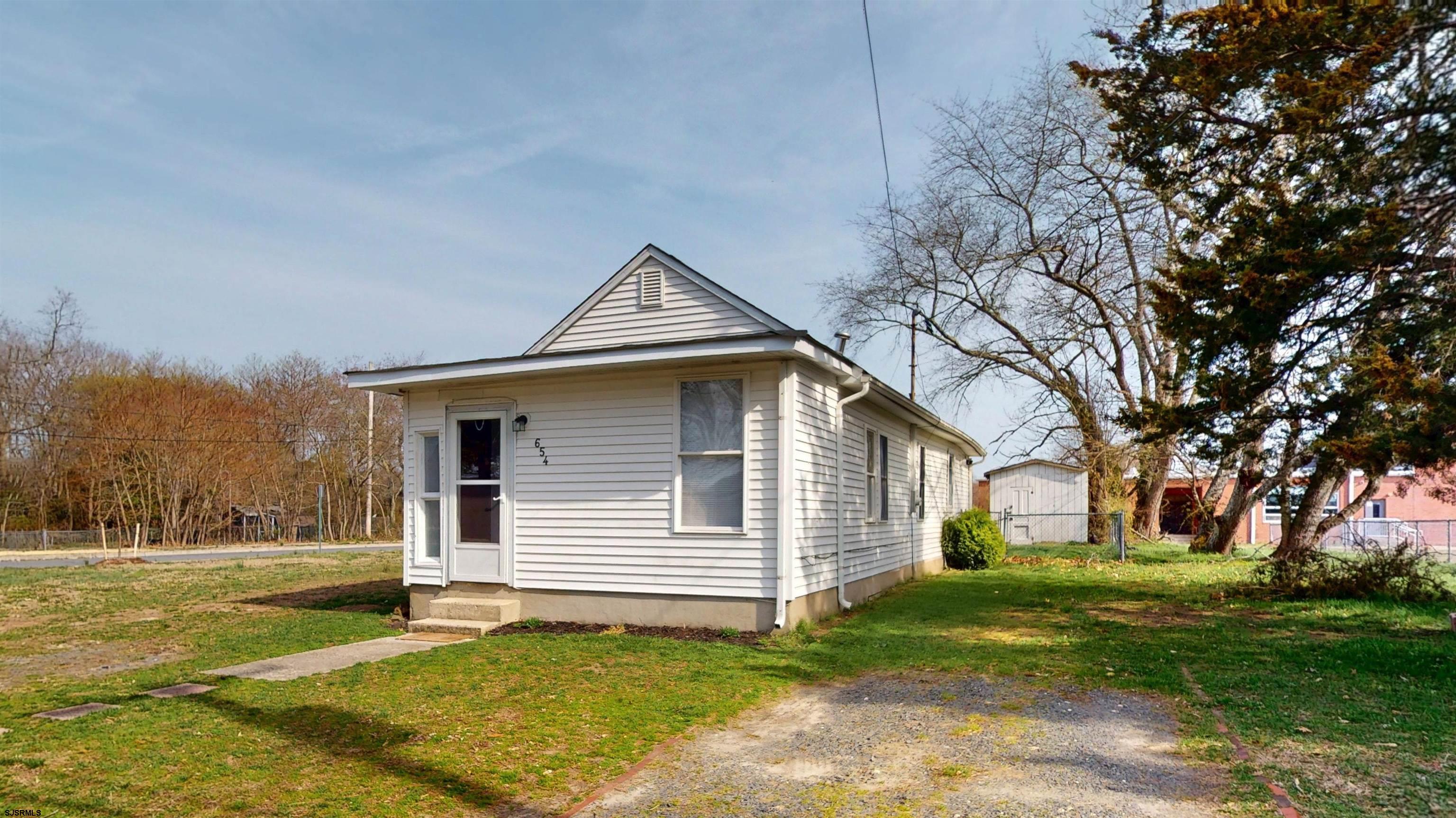 654 Cincinnati Avenue - Picture 1