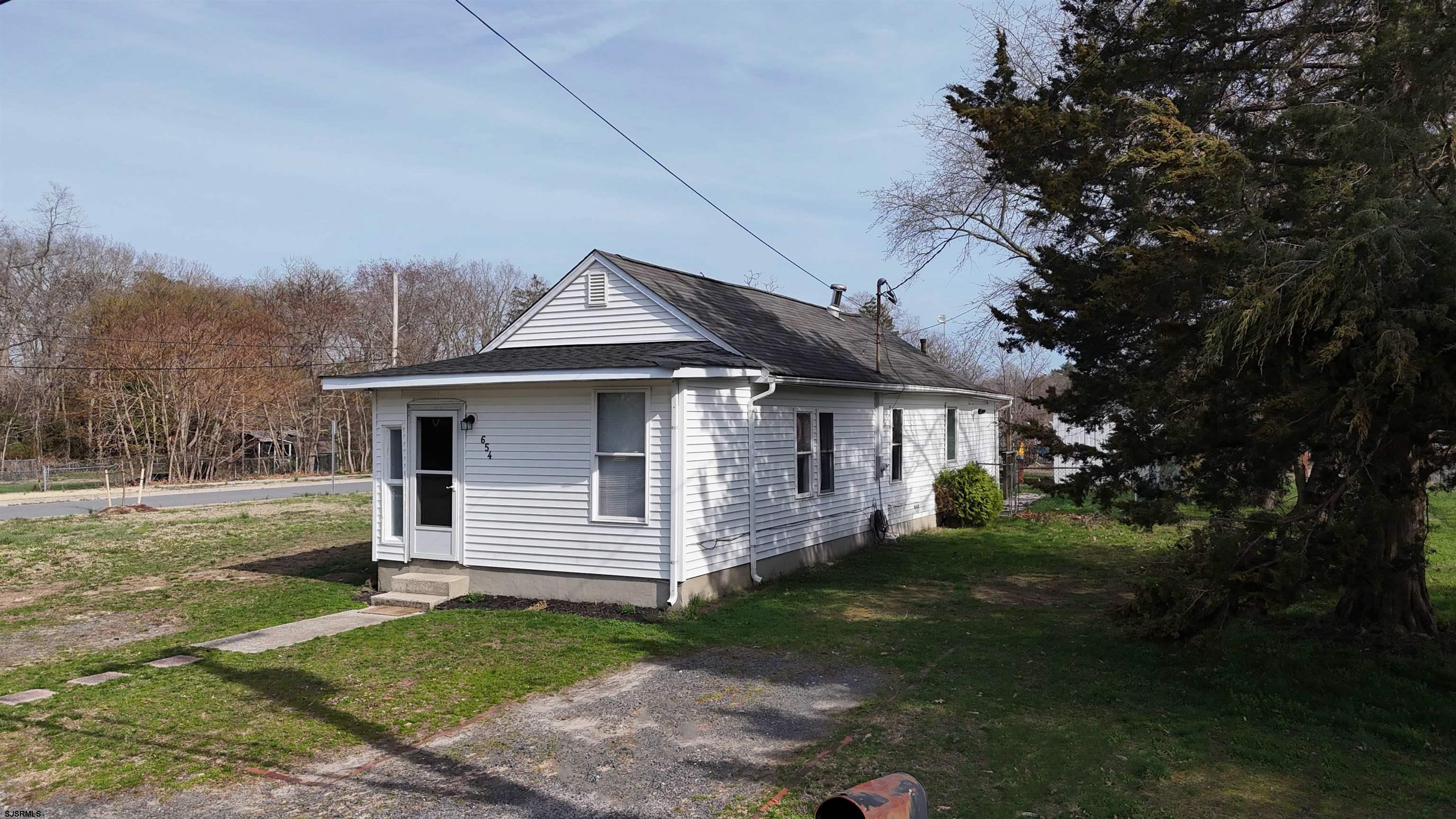 654 Cincinnati Avenue