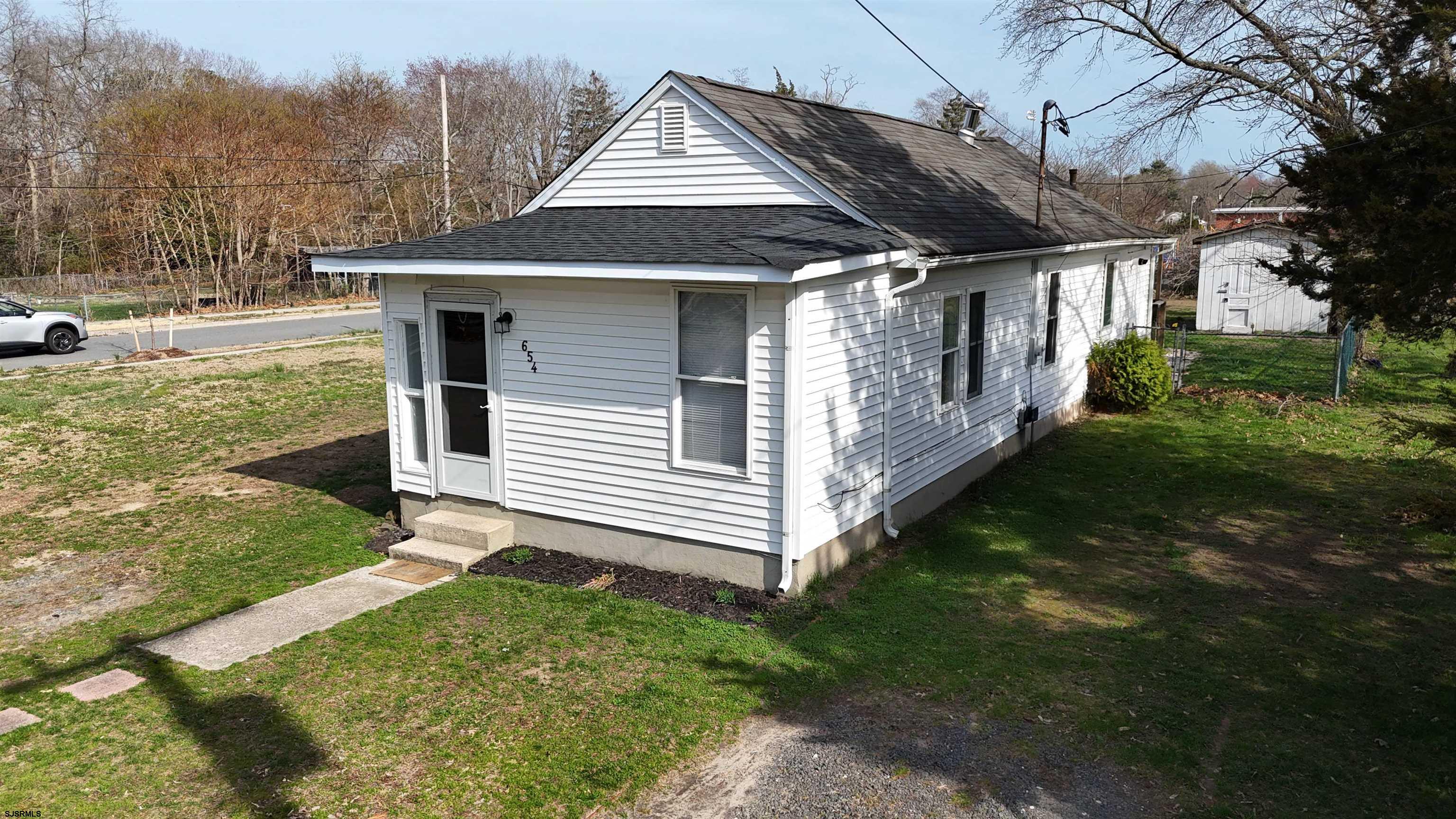 654 Cincinnati Avenue