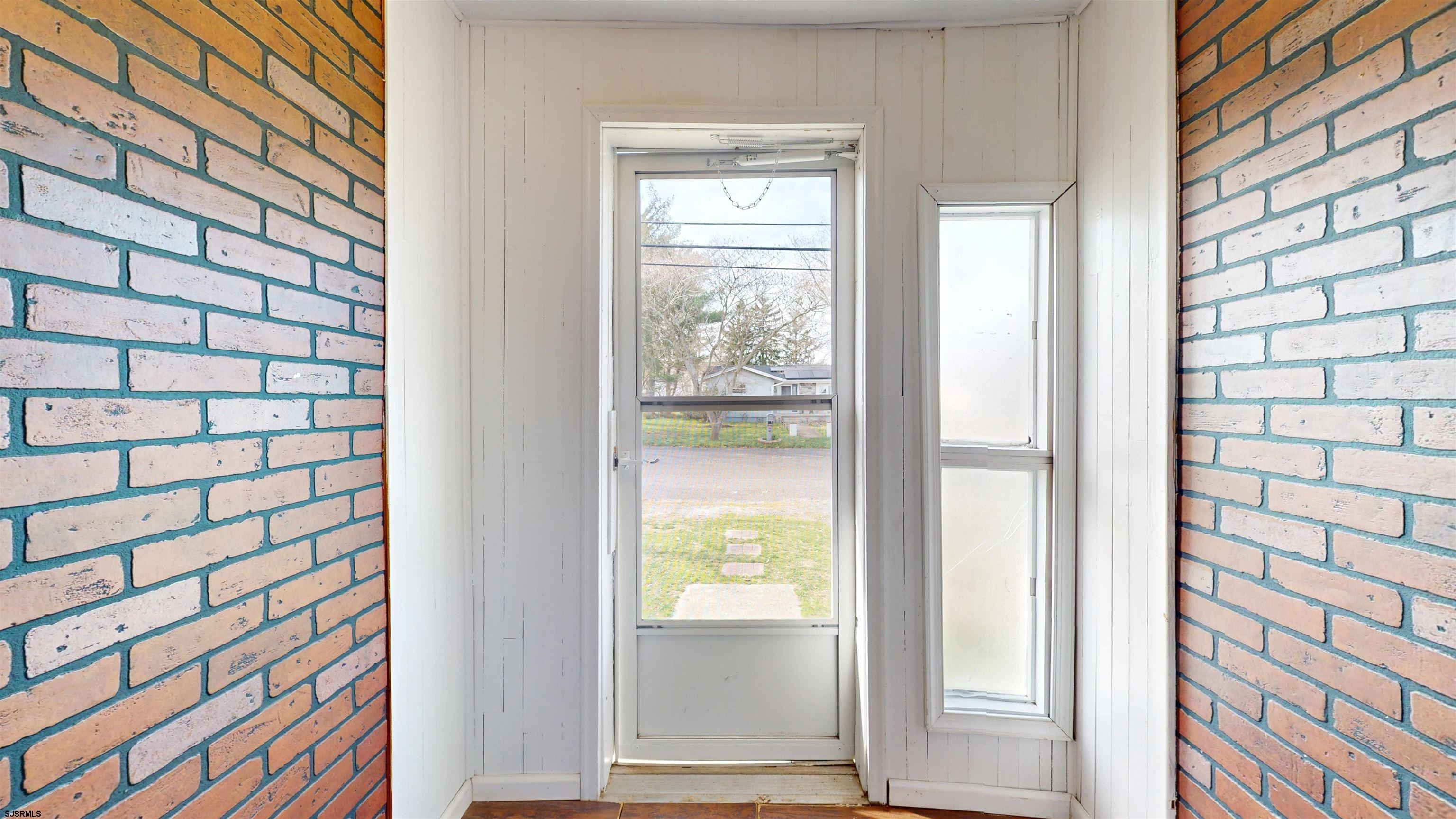 654 Cincinnati Avenue - Picture 3