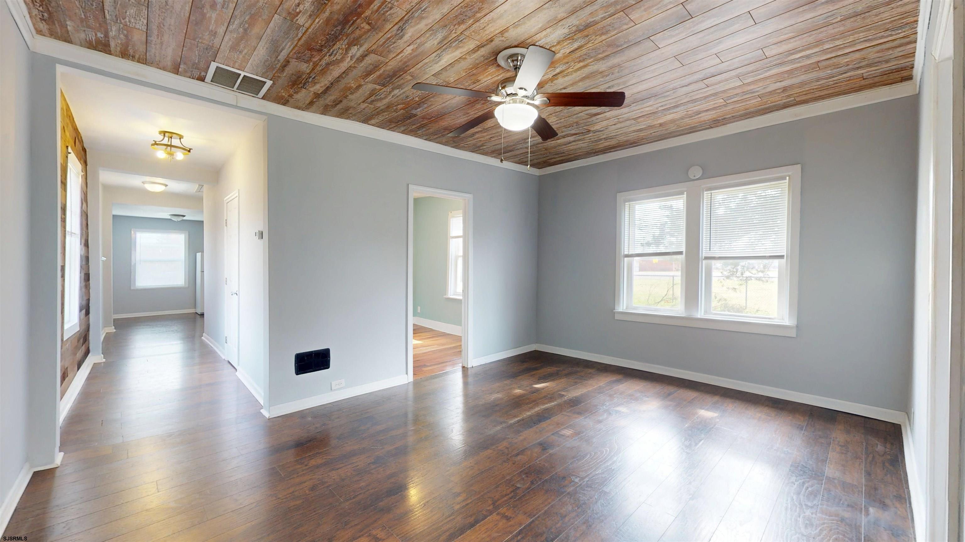 654 Cincinnati Avenue - Picture 4