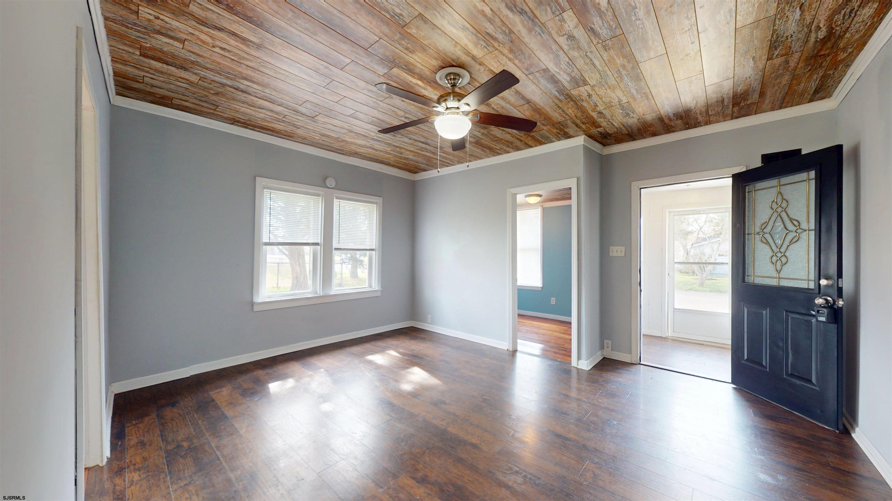 654 Cincinnati Avenue