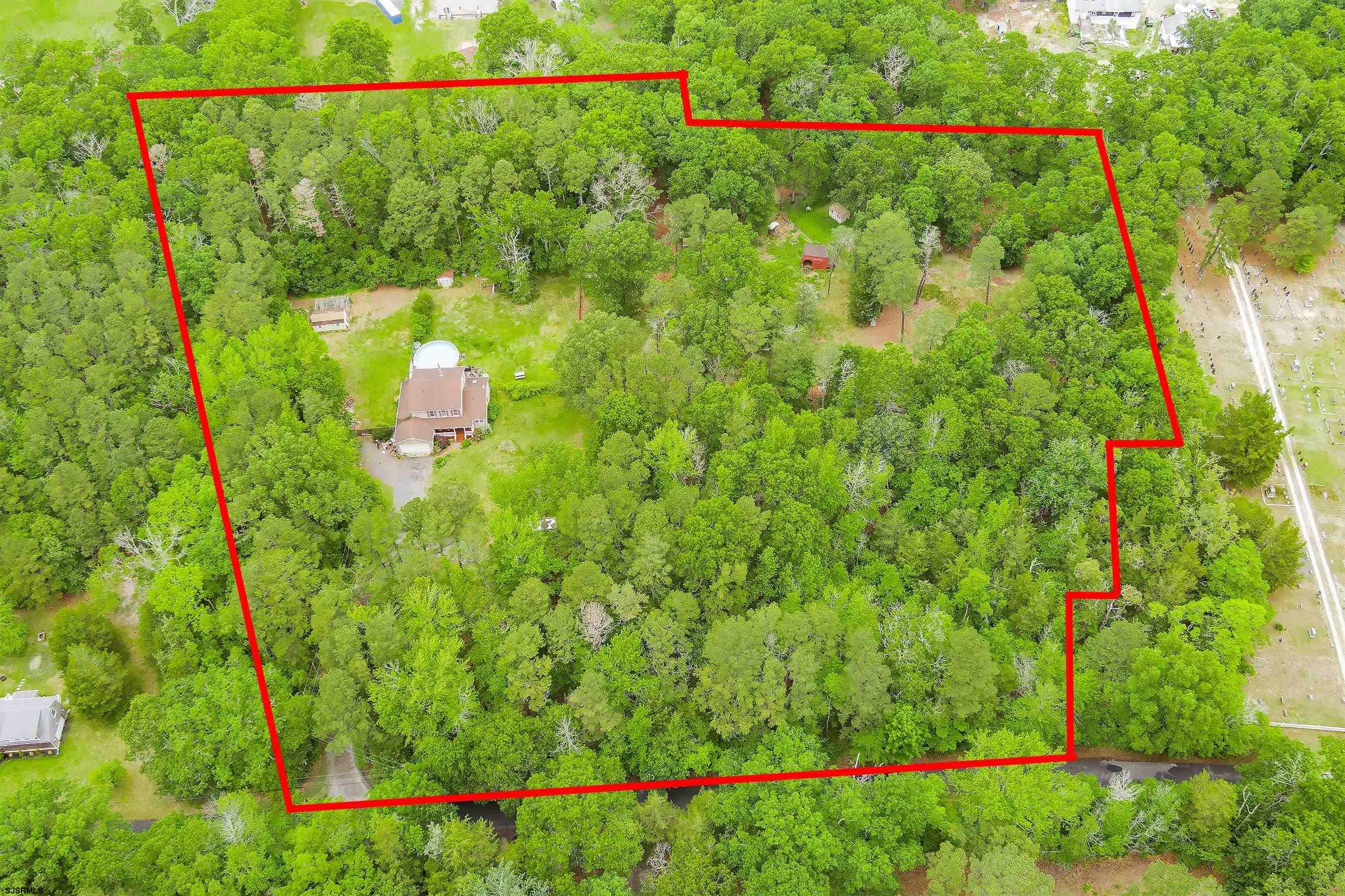 10 Hillside Avenue - Picture 2