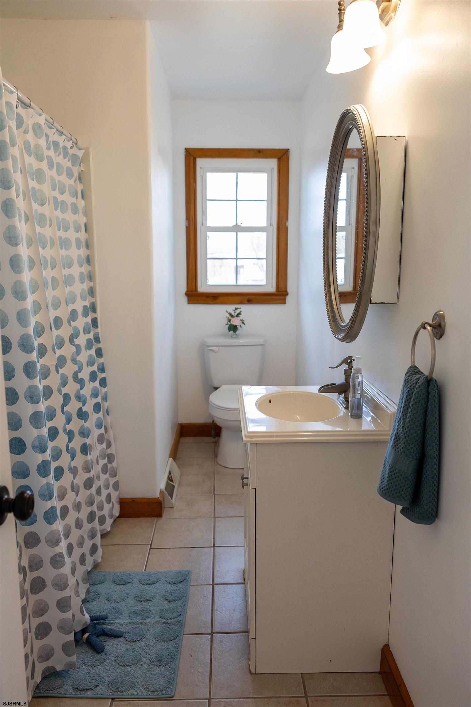 118 Grandview Dr - Picture 2