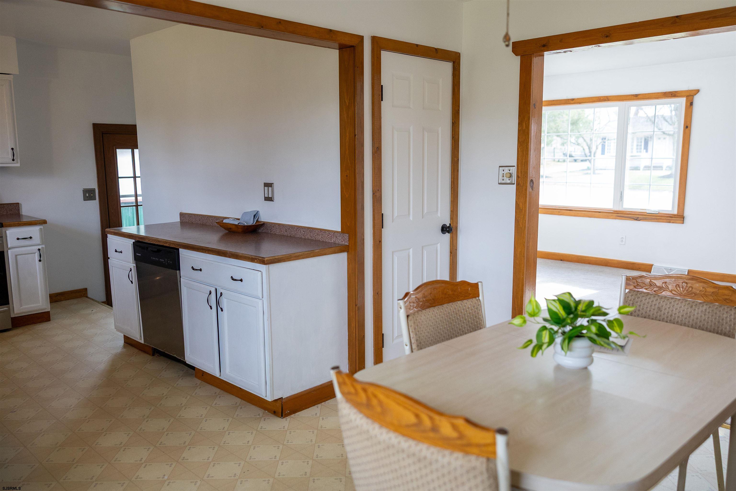 118 Grandview Dr - Picture 3