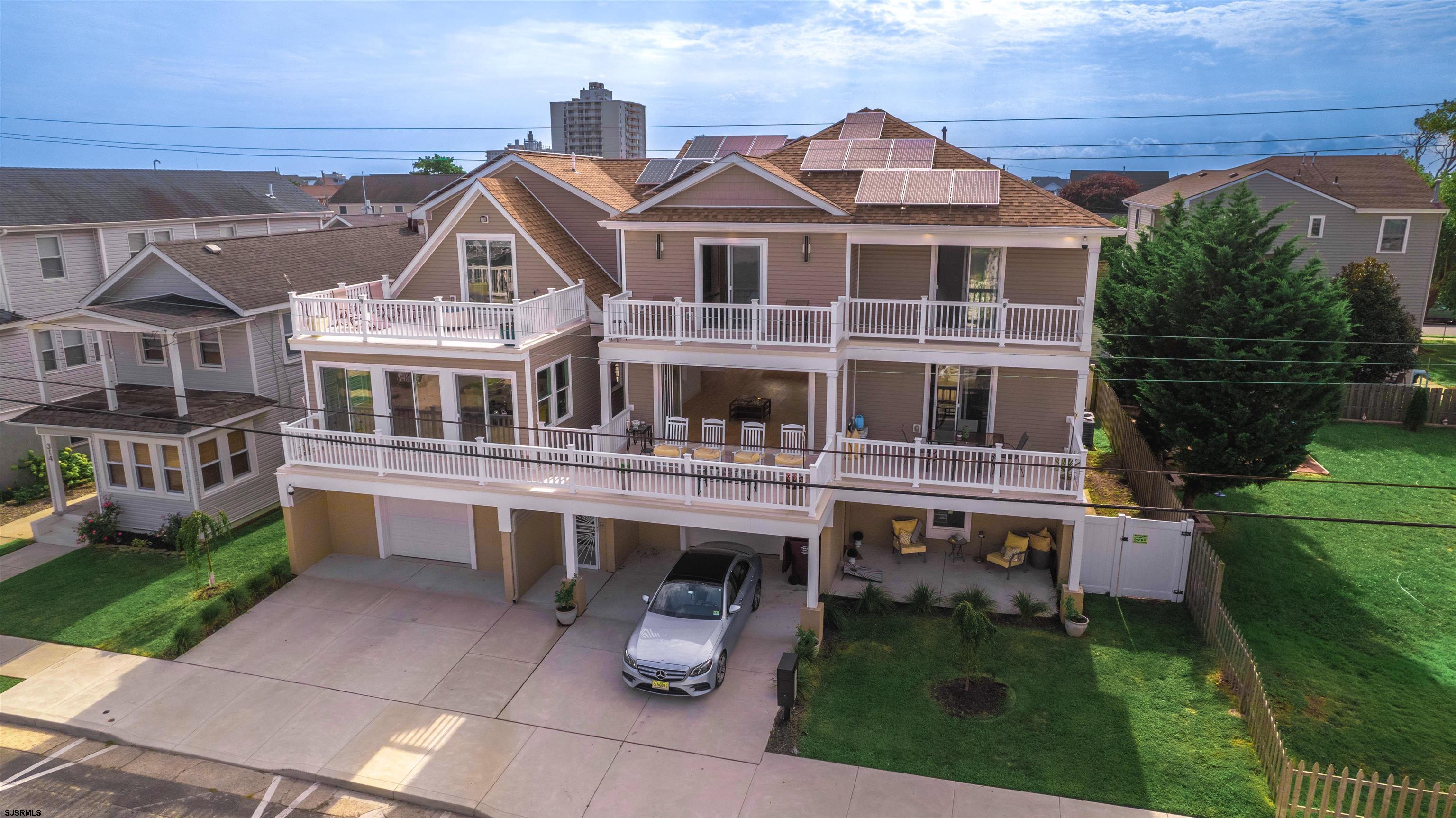 316 N Suffolk Avenue