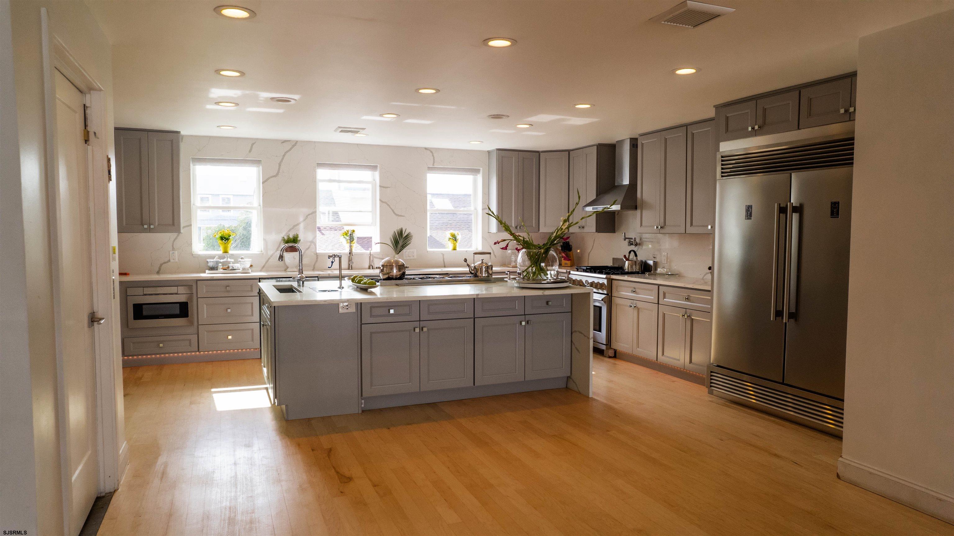 316 N Suffolk Avenue