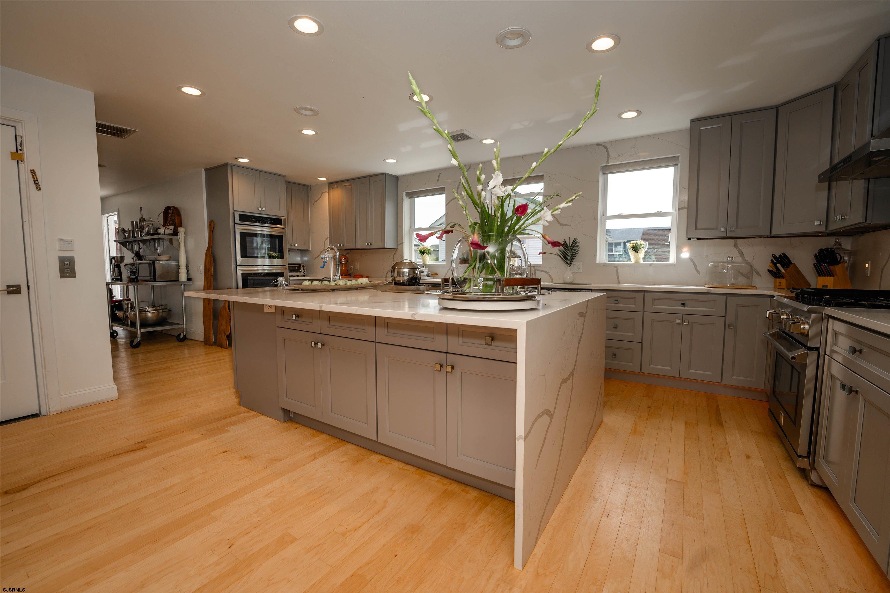 316 N Suffolk Avenue