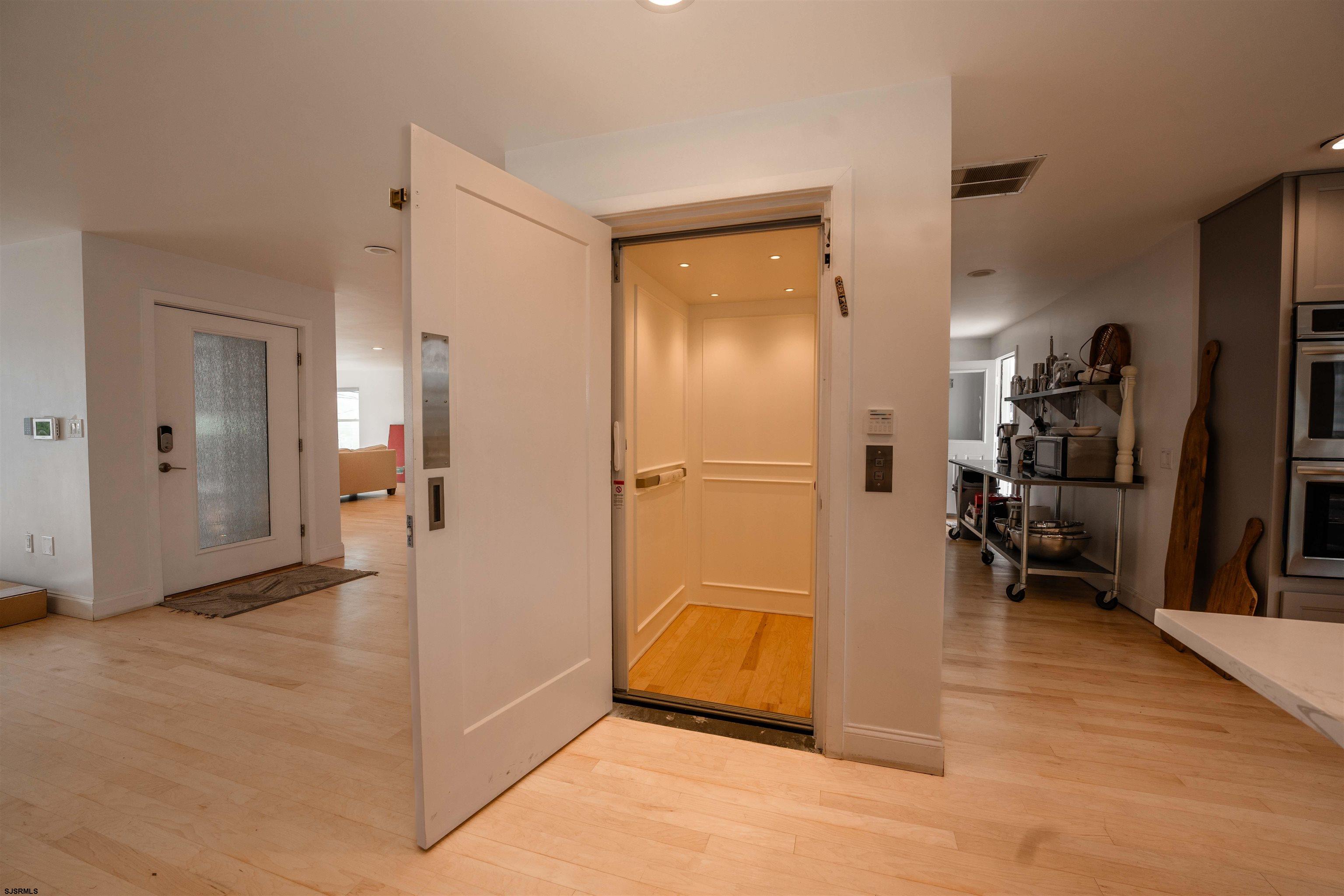 316 N Suffolk Avenue