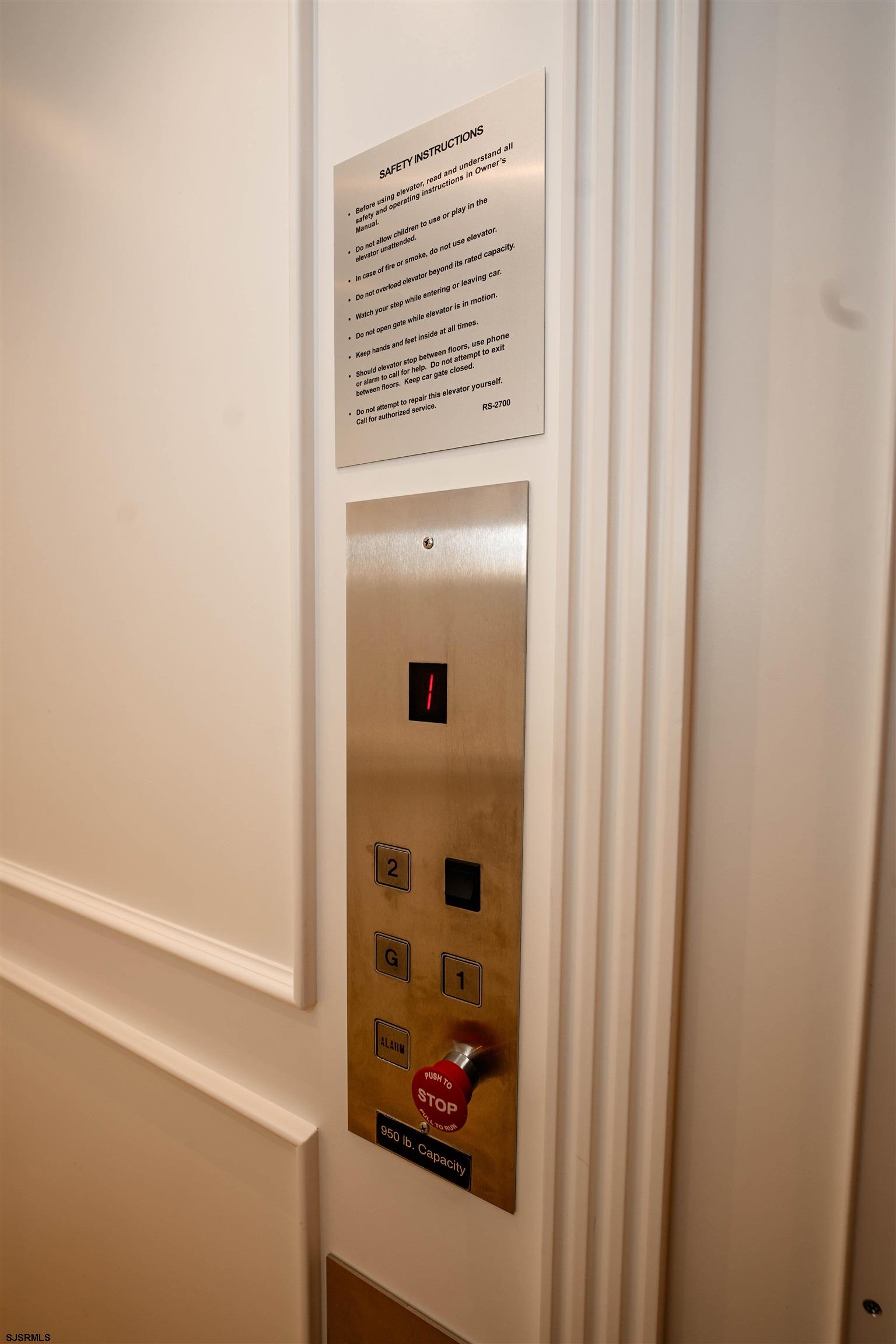 316 N Suffolk Avenue